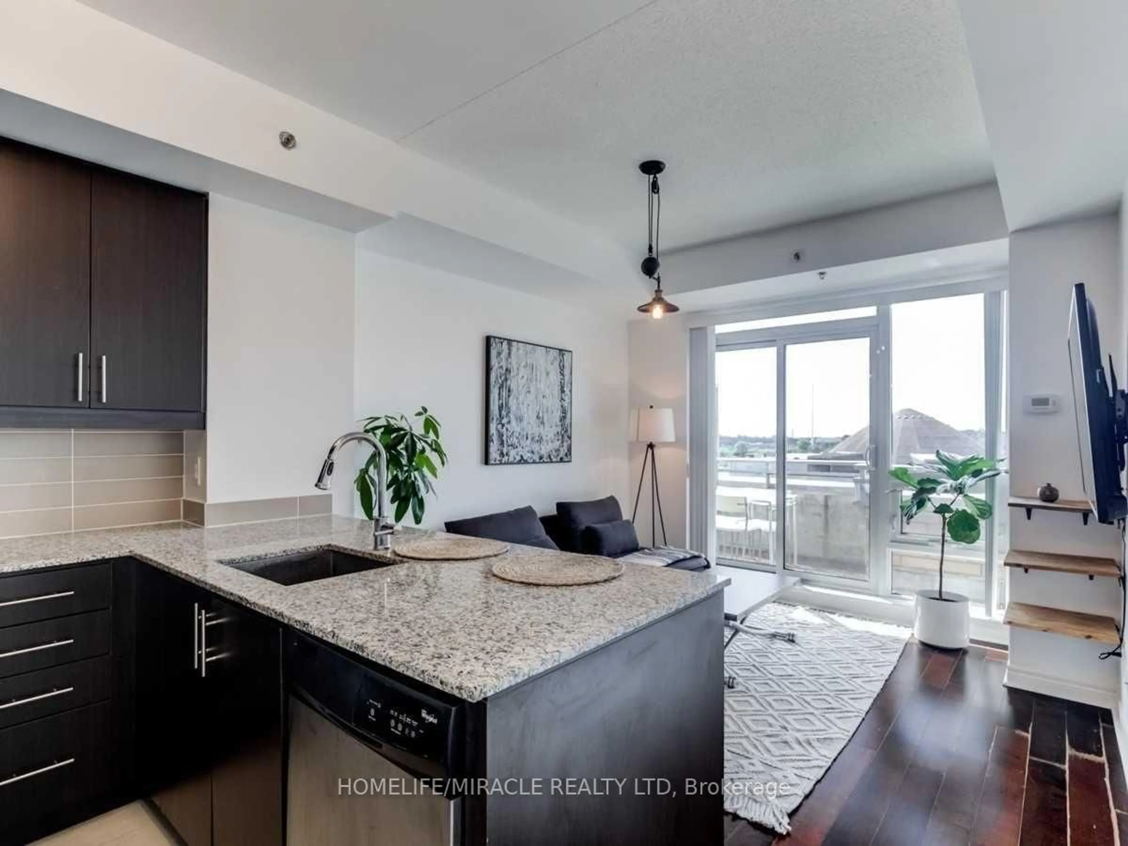 Open concept kitchen, unknown for 2756 Old Leslie St #319, Toronto Ontario M2K 0E2