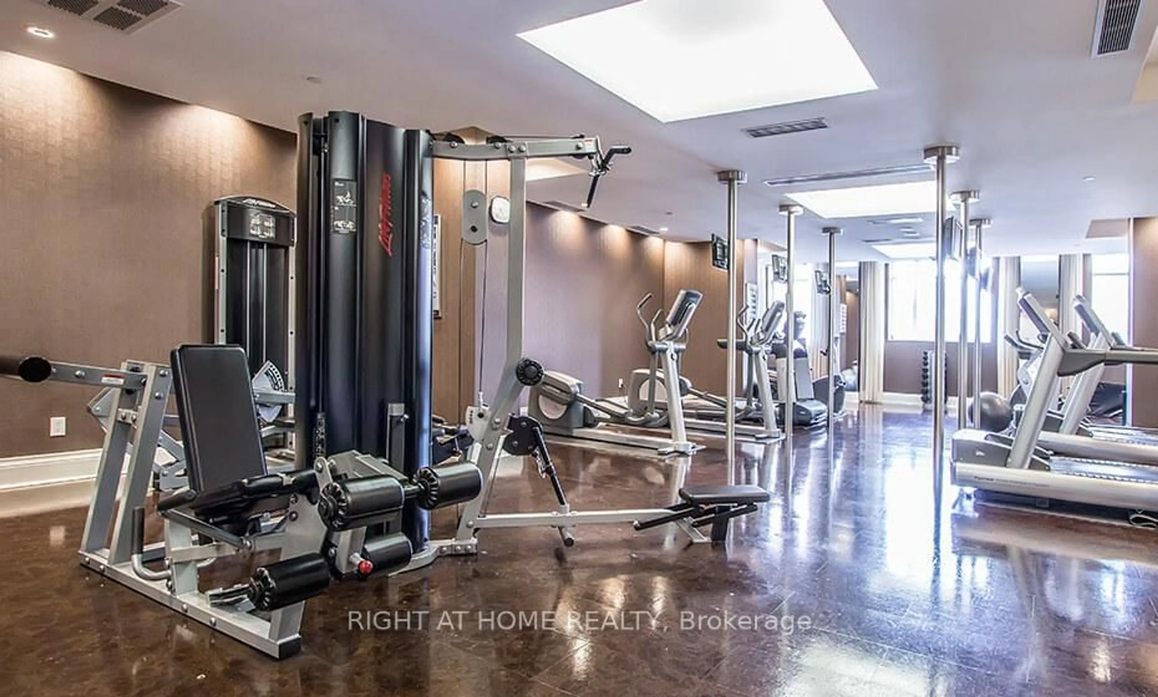 Gym or fitness room for 15 Greenview Ave #1505, Toronto Ontario M2M 4M7