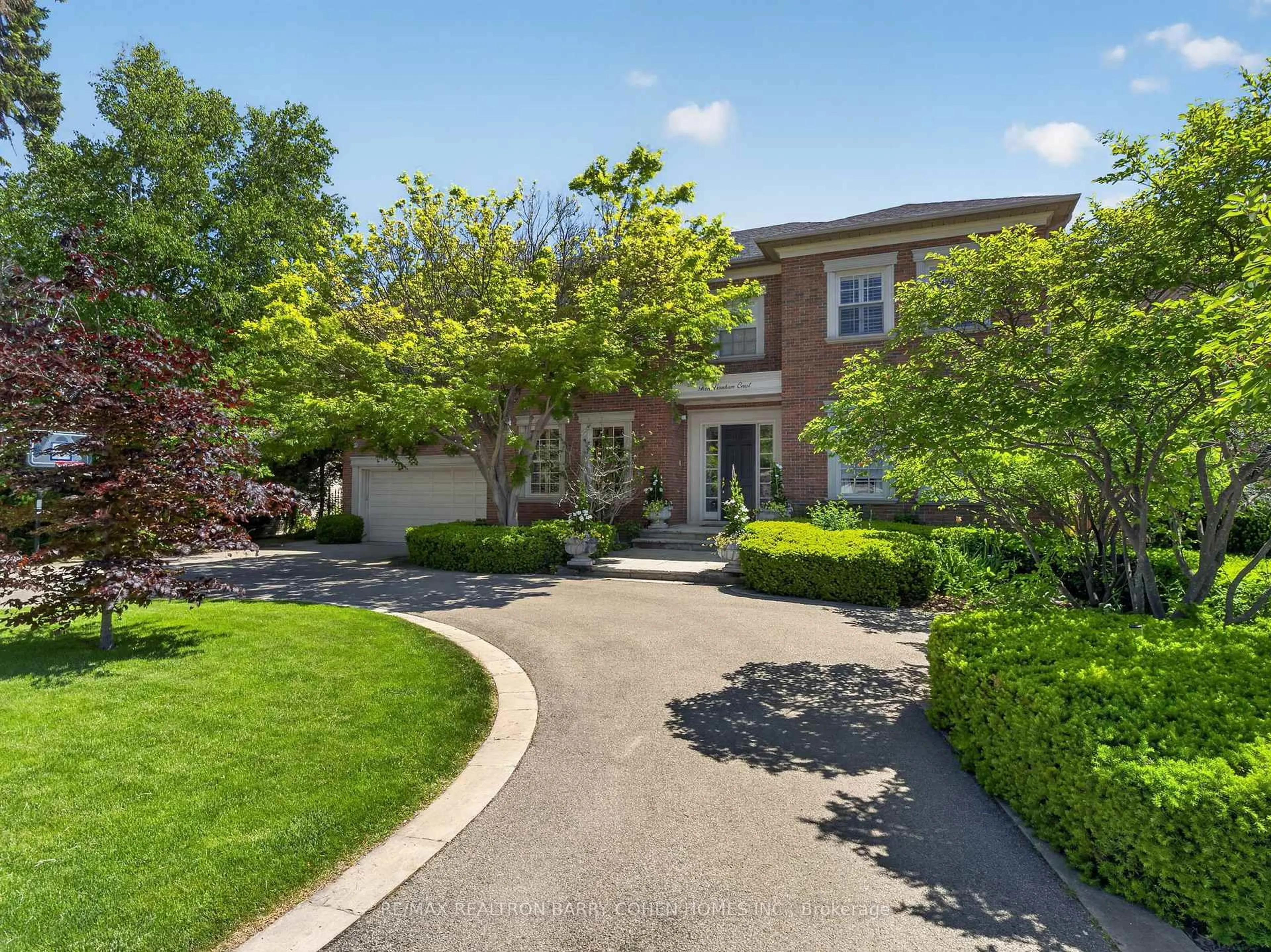 Unknown for 3 Vernham Crt, Toronto Ontario M2L 2B3