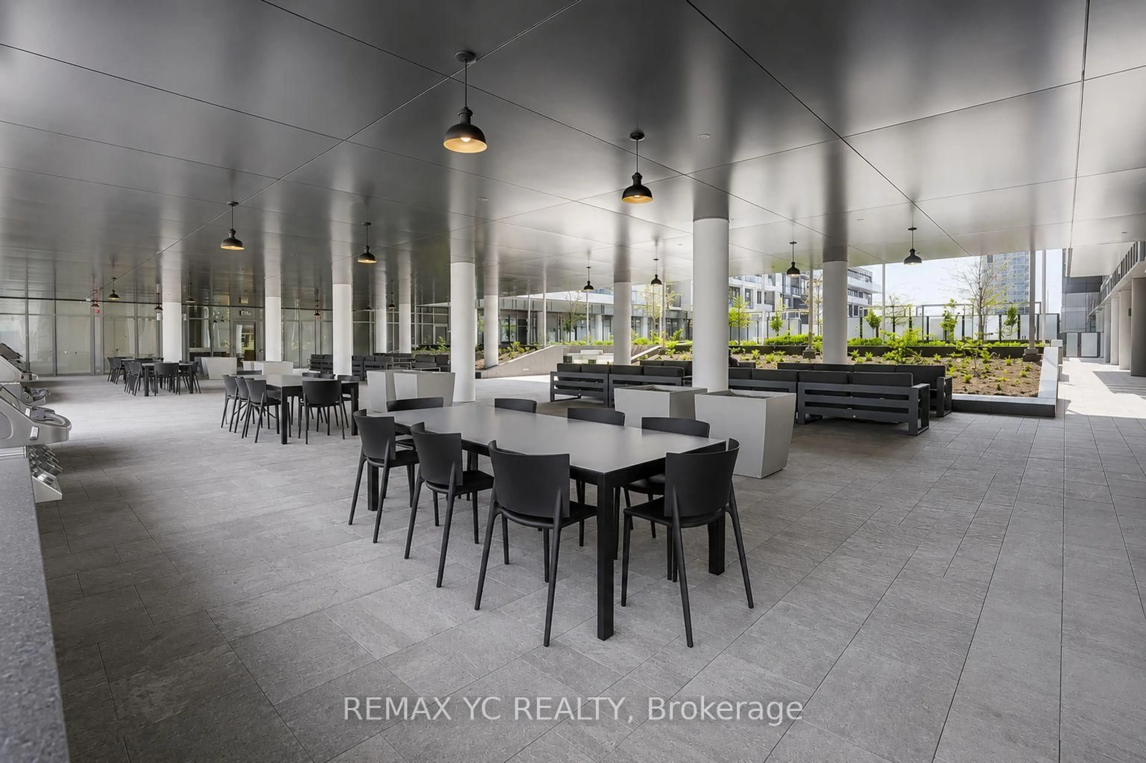 Lobby for 135 Lower Sherbourne St #LPH2921, Toronto Ontario M5A 1Y4