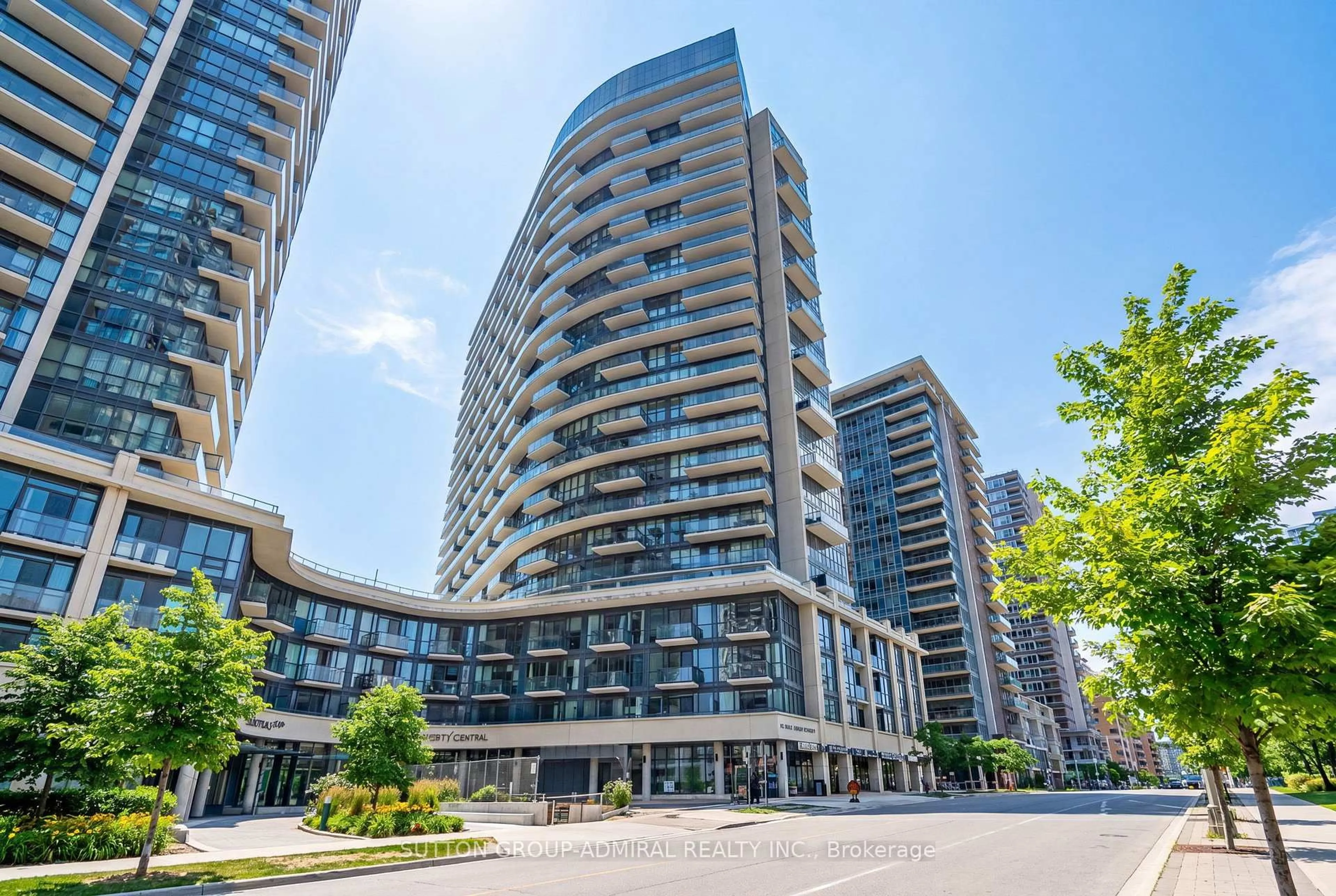 A pic from outside/outdoor area/front of a property/back of a property/a pic from drone, building for 51 East Liberty St #1315, Toronto Ontario M6K 3P8