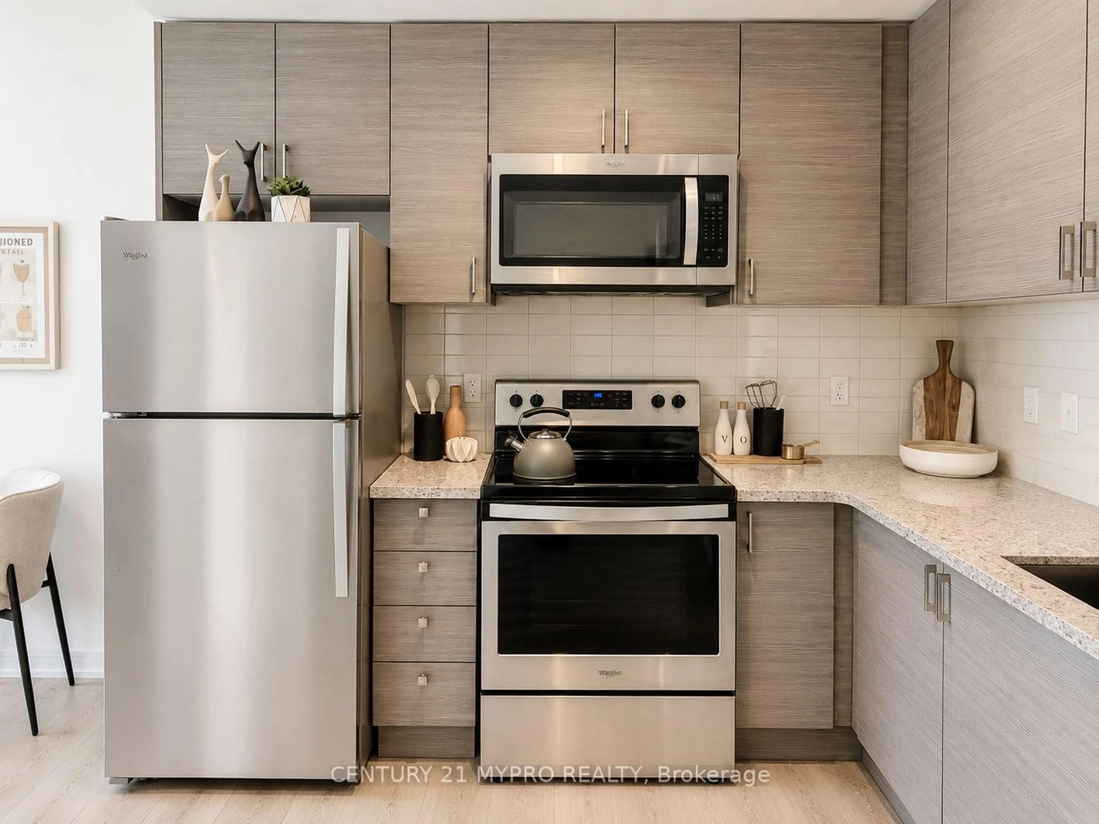 Standard kitchen, unknown for 621 Sheppard Ave #736, Toronto Ontario M2K 1B5