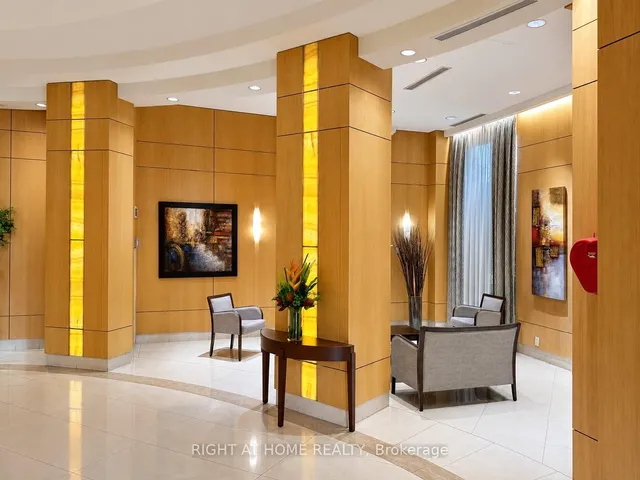 8 Mckee Ave #201, Toronto 4