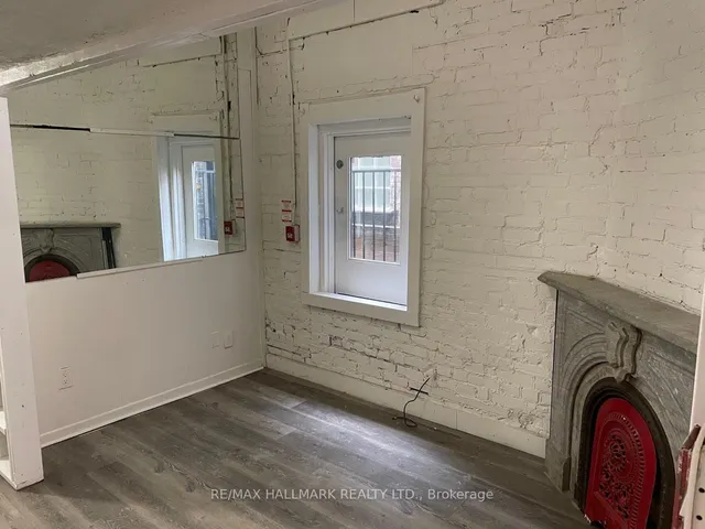 177 Carlton St, Toronto 4