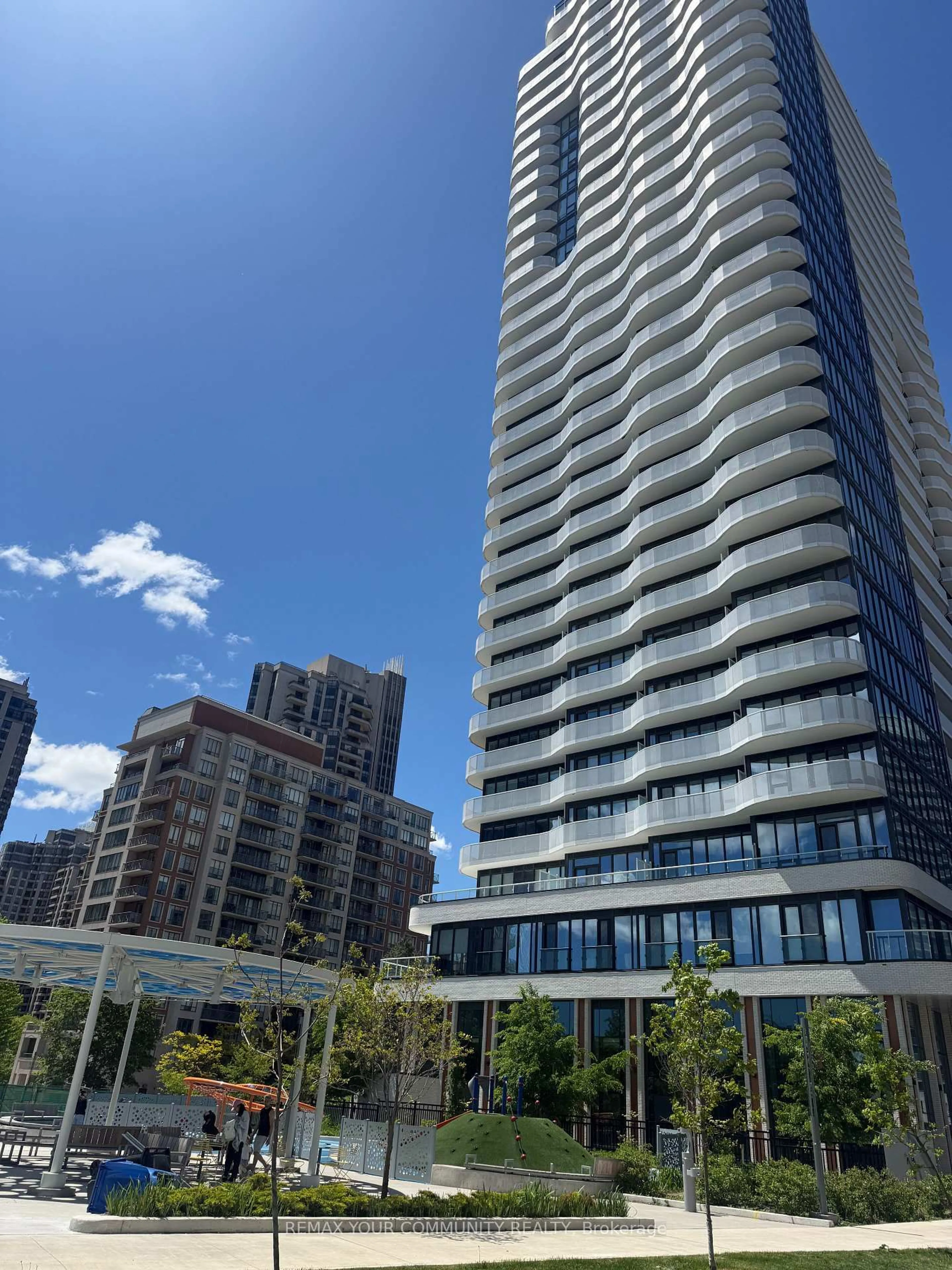 Unknown for 15 Holmes Ave #401, Toronto Ontario M2N 0L4