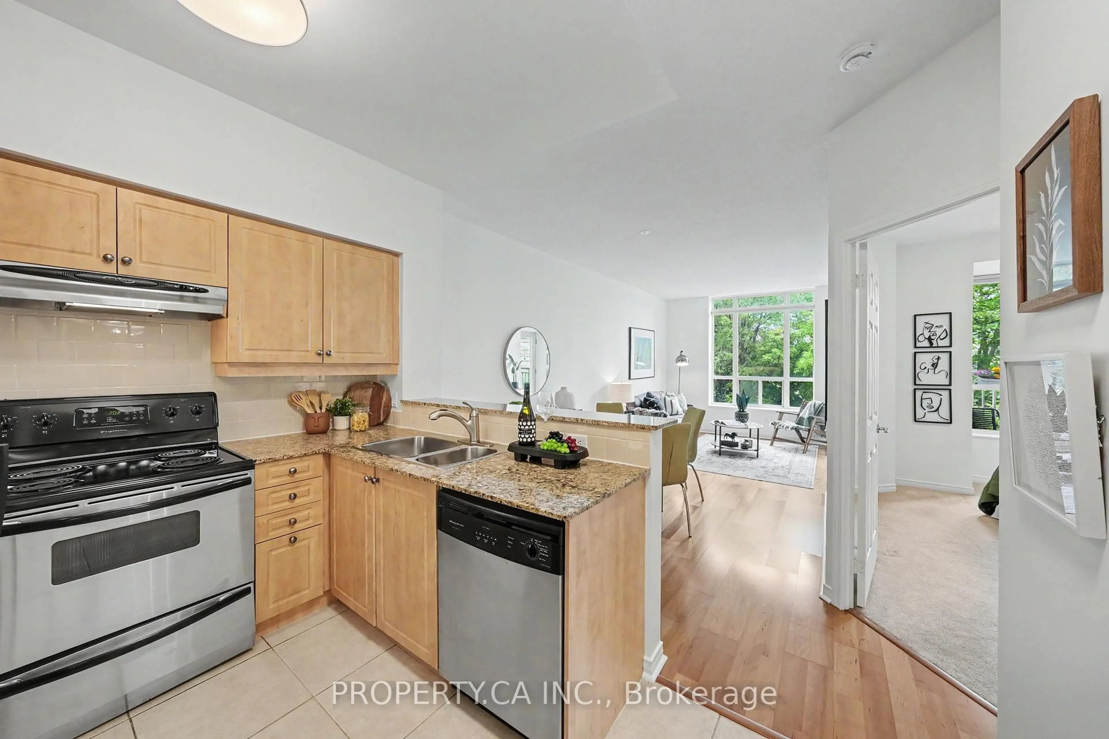 Open concept kitchen, unknown for 451 Rosewell Ave #209, Toronto Ontario M4R 2B6