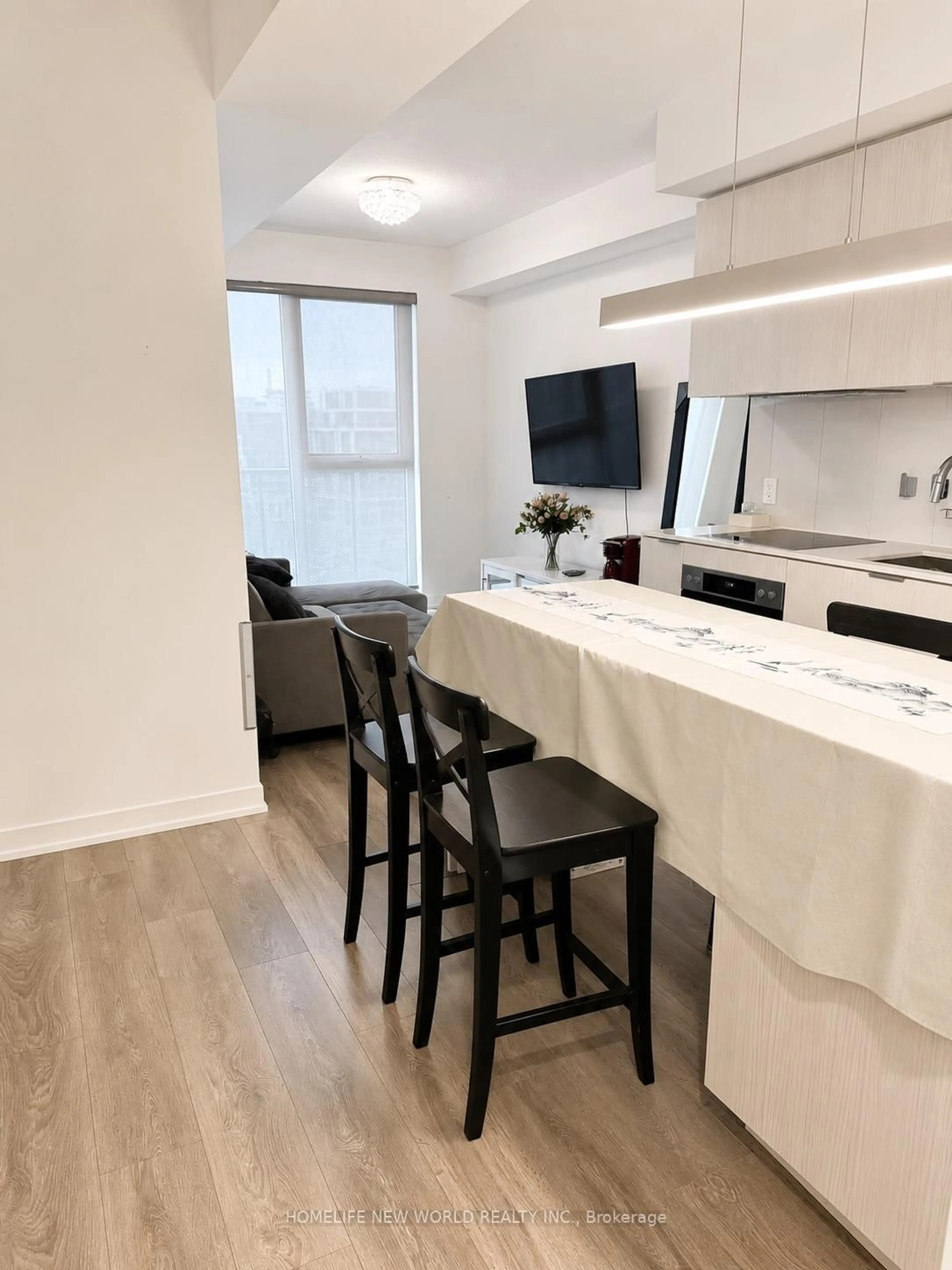 Unknown for 20 Richardson St #803, Toronto Ontario M5A 4J9