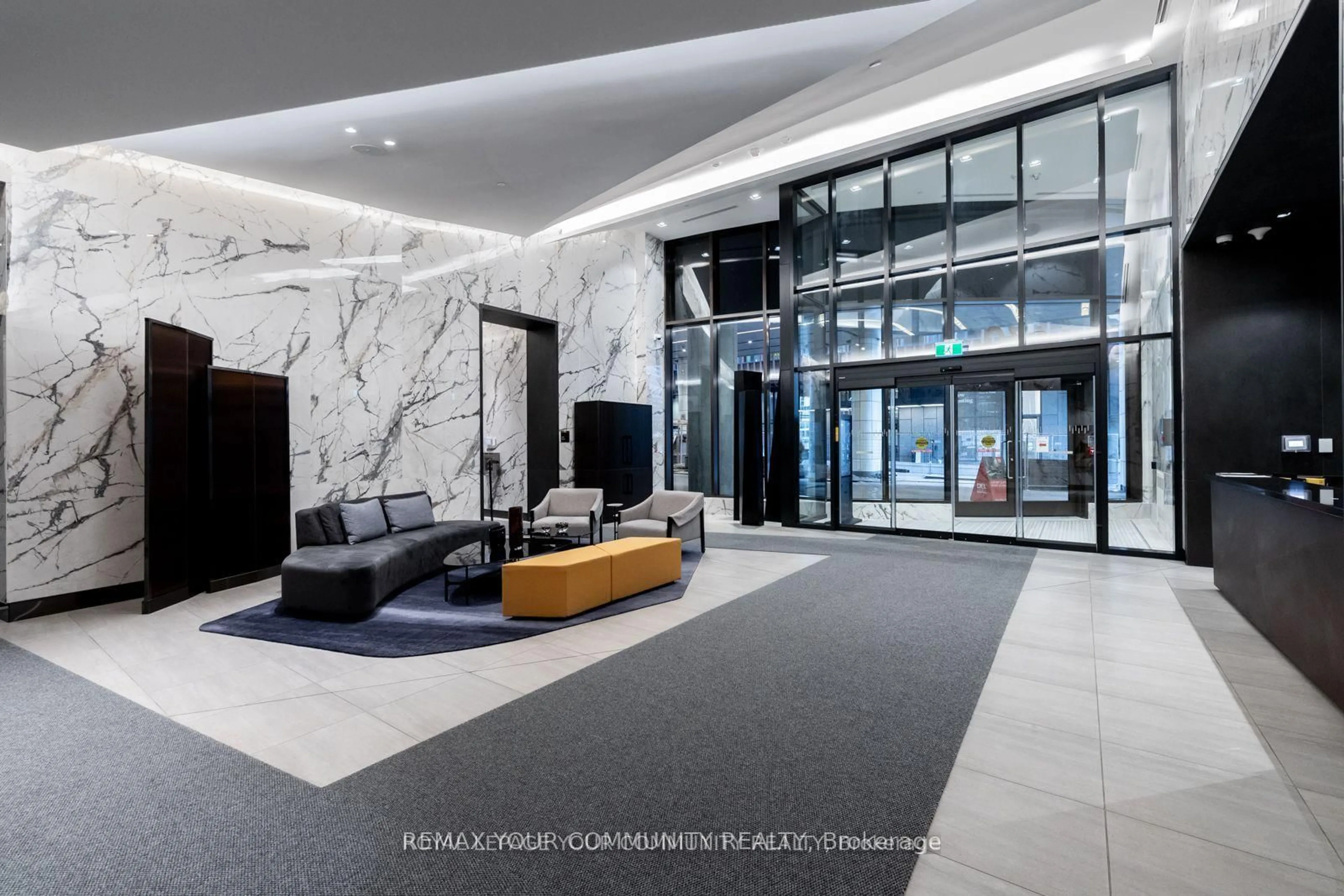 Lobby for 470 Front St #2015, Toronto Ontario M5V 0V6