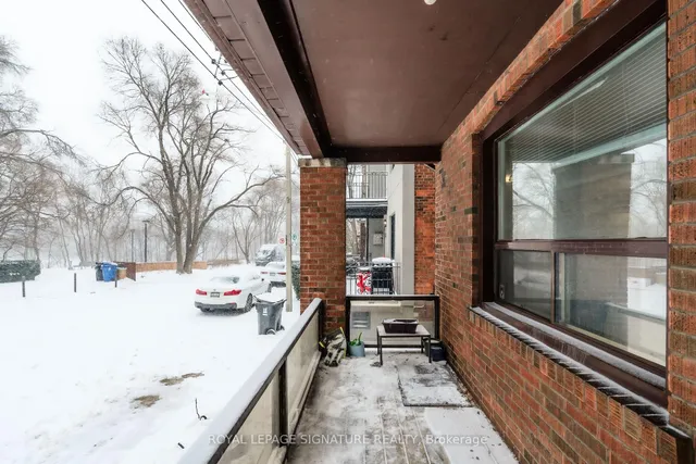 27 Hillsboro Ave, Toronto 4