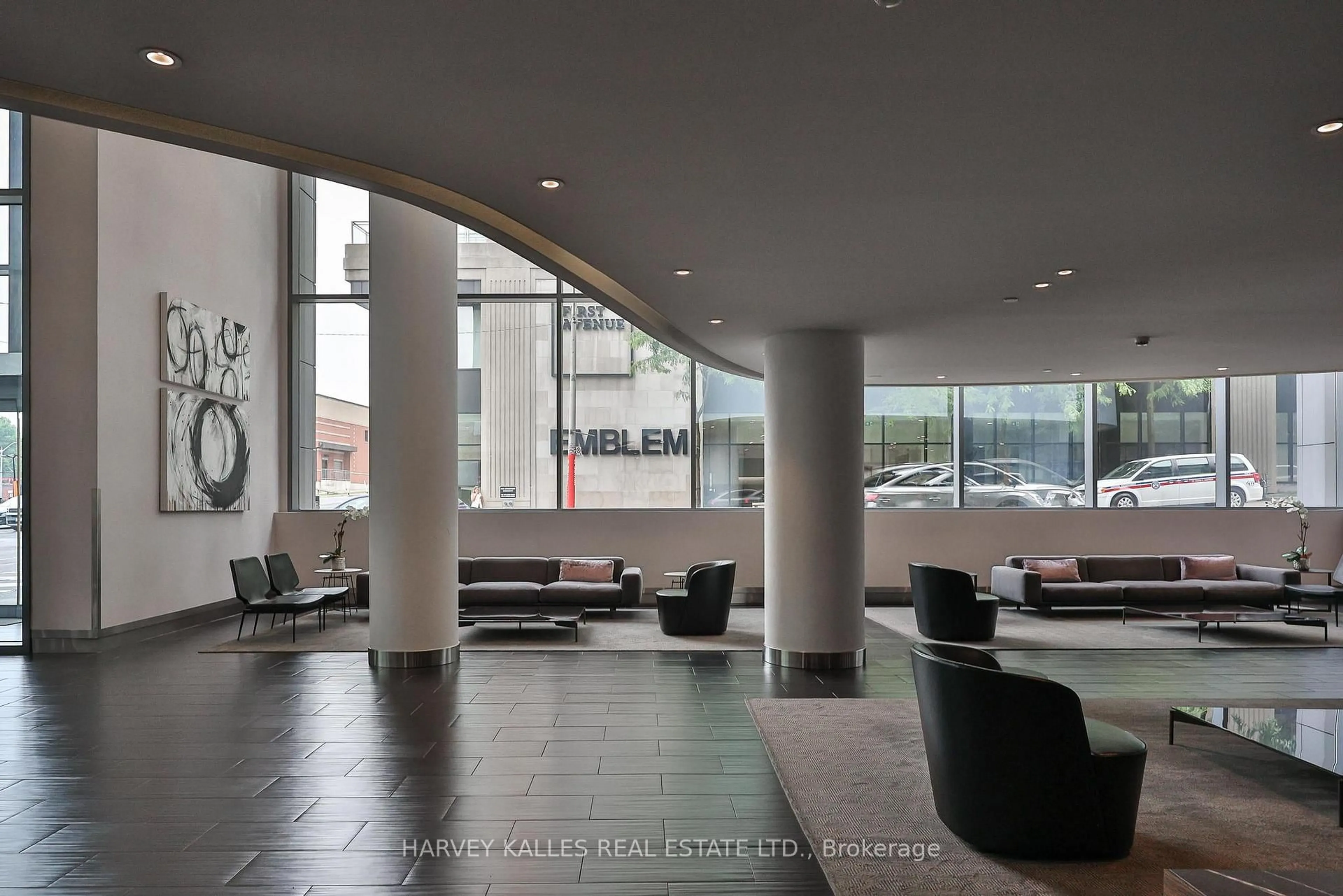 Lobby for 1815 Yonge St #1501, Toronto Ontario M4T 2A4