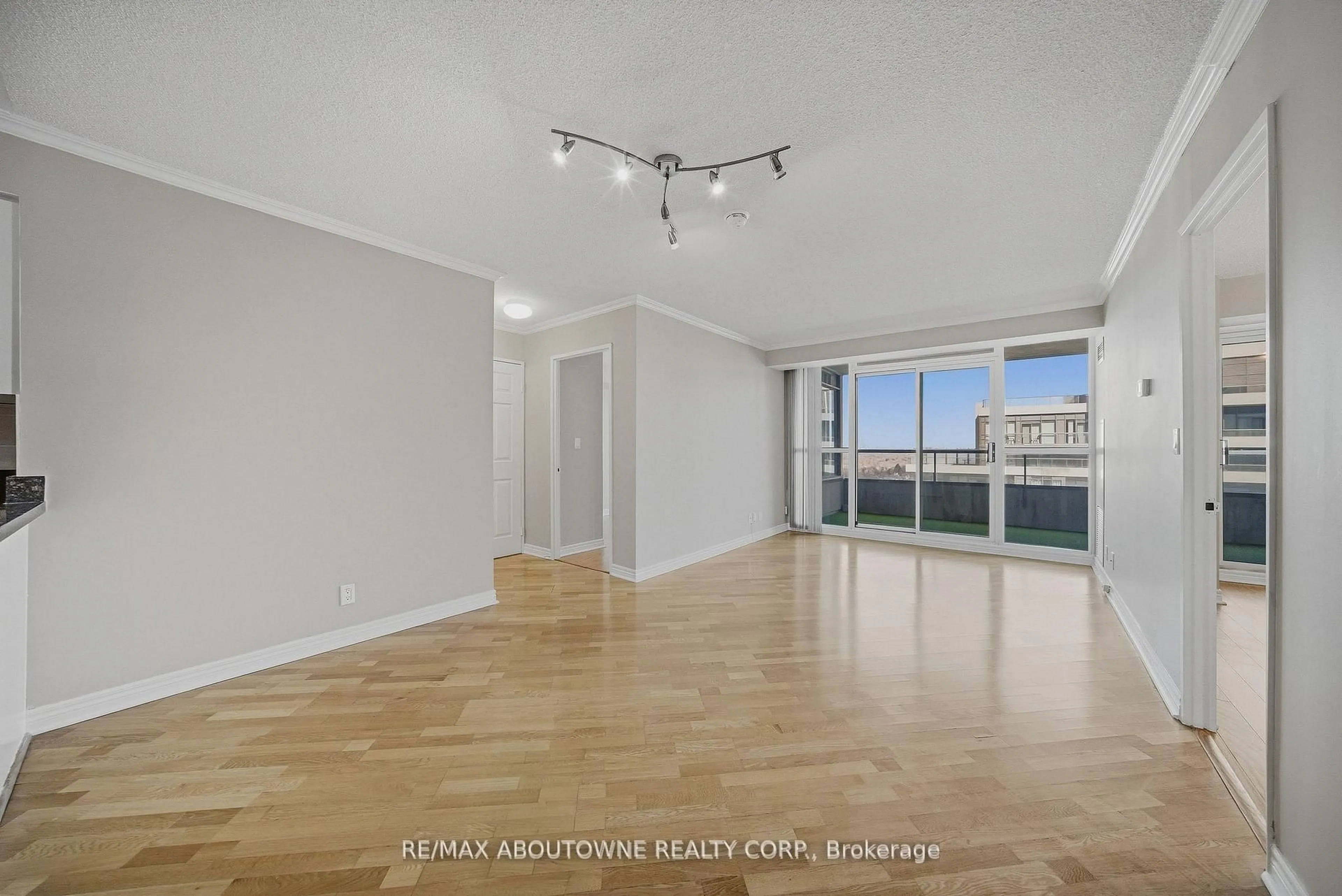 A pic of a room for 23 Hollywood Ave #2706, Toronto Ontario M2N 7L8