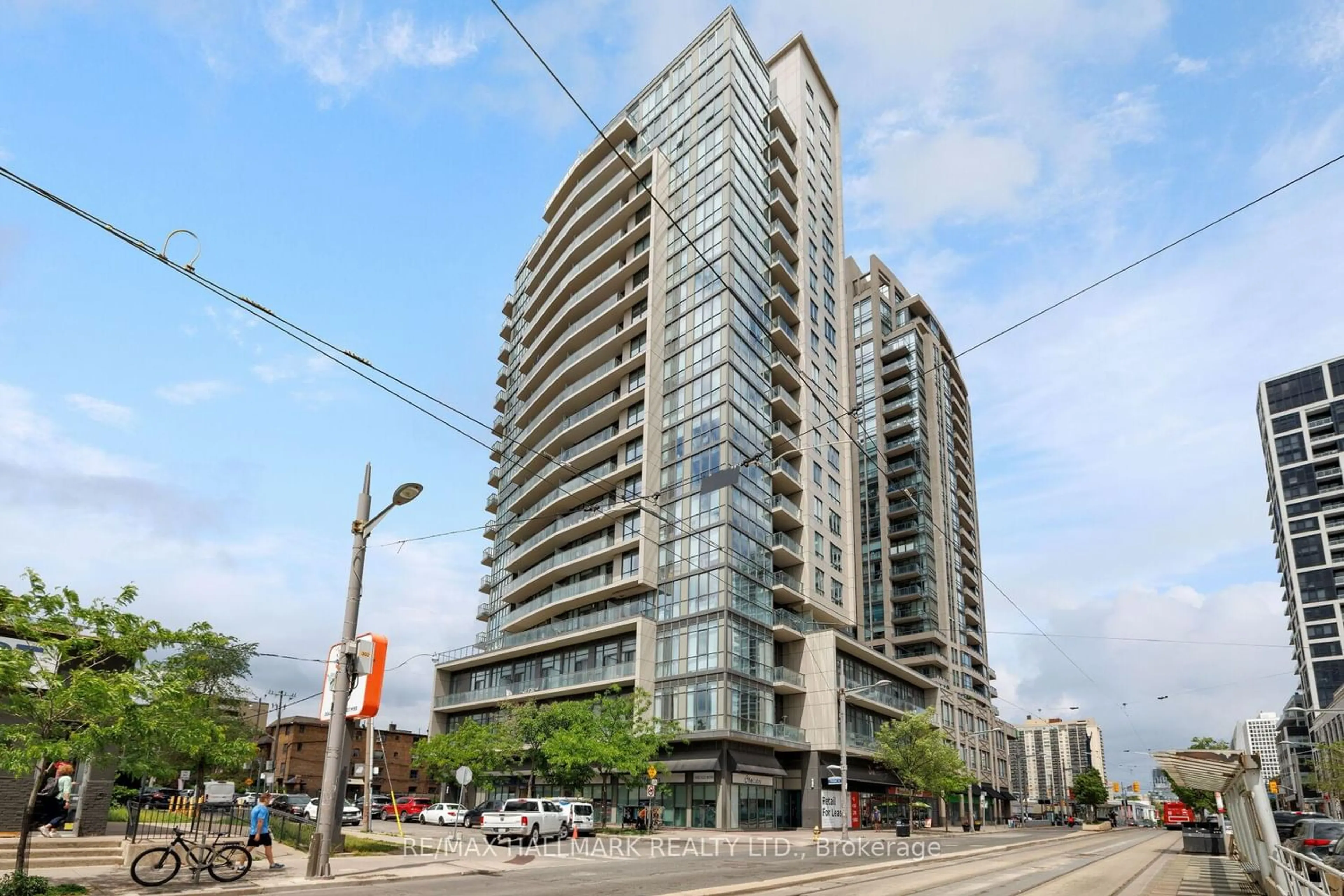 Unknown for 530 St Clair Ave #1401, Toronto Ontario M6C 0A2