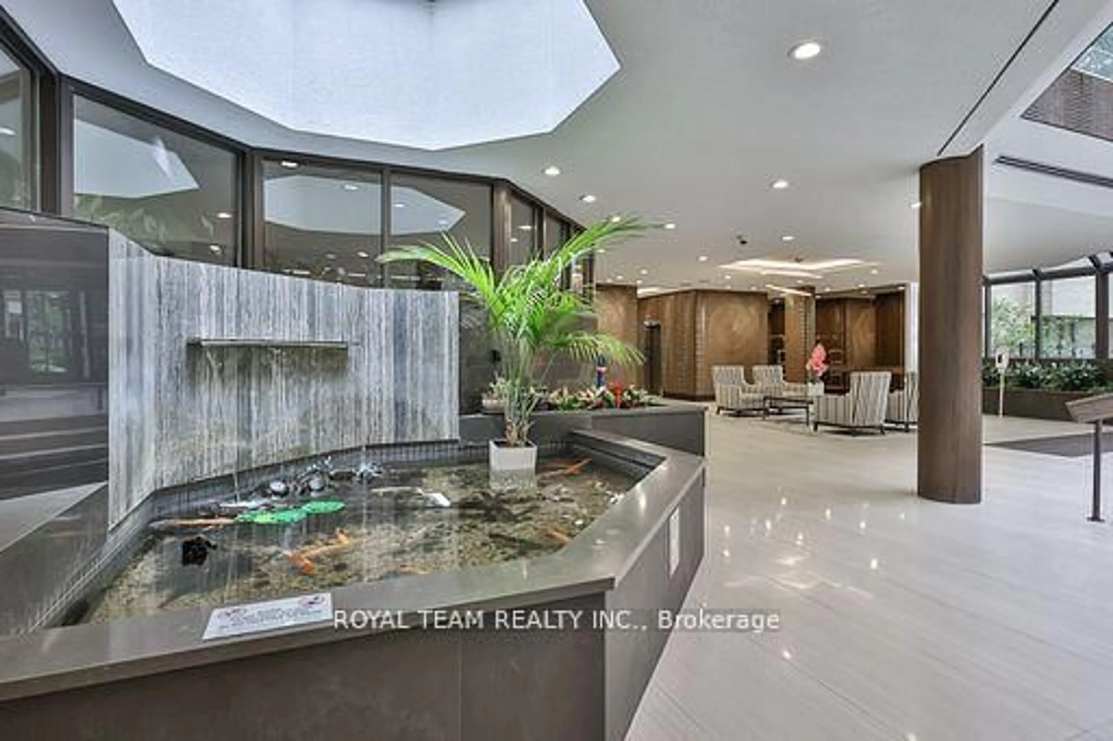 Unknown for 211 Saint Patrick St #C-PH 10, Toronto Ontario M5T 2Y9