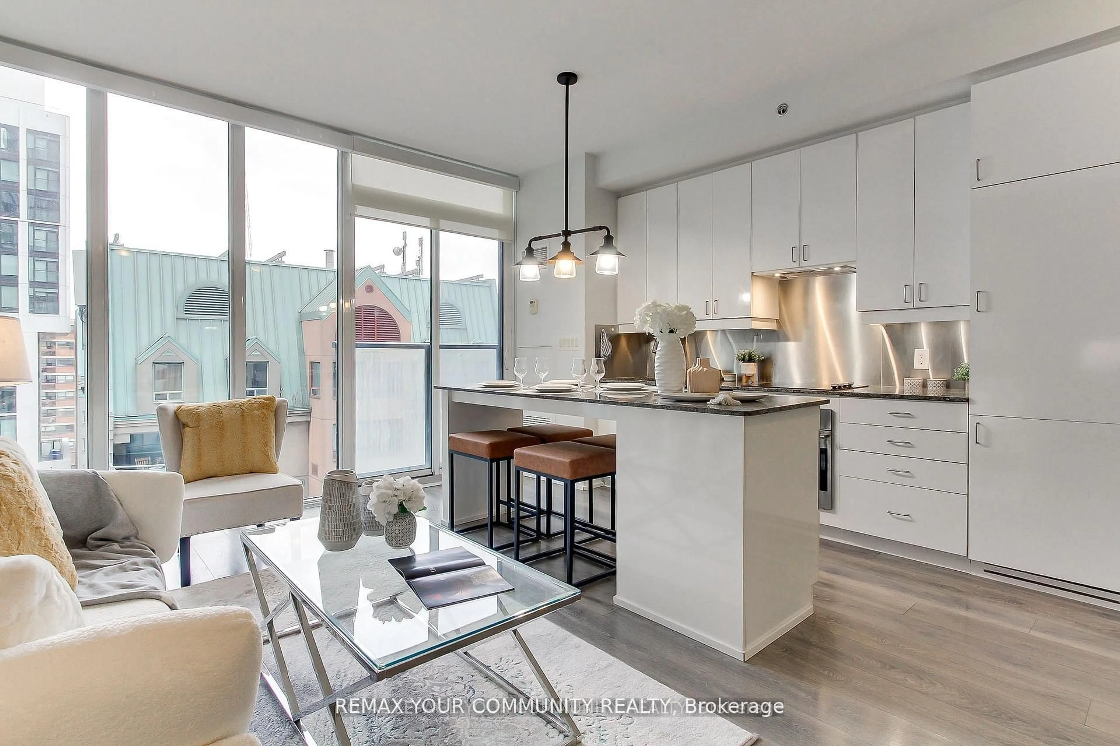 Open concept kitchen, unknown for 426 University Ave #1002, Toronto Ontario M5G 1S9
