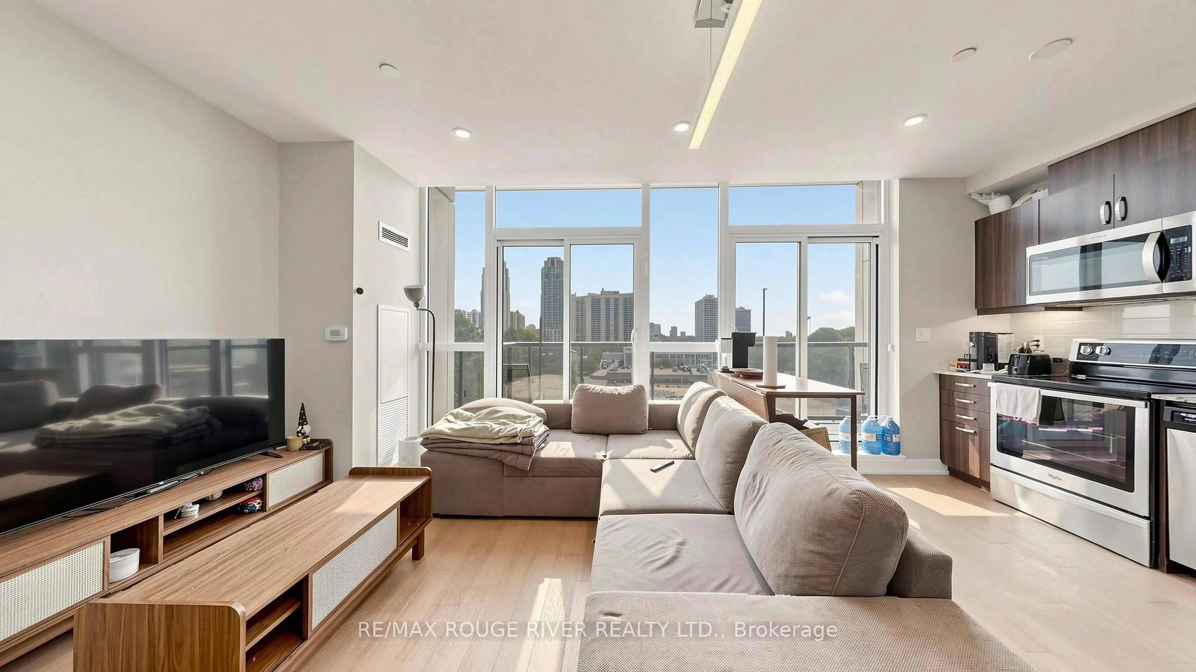 Living room with furniture, unknown for 1486 Bathurst St #503, Toronto Ontario M5P 0A5