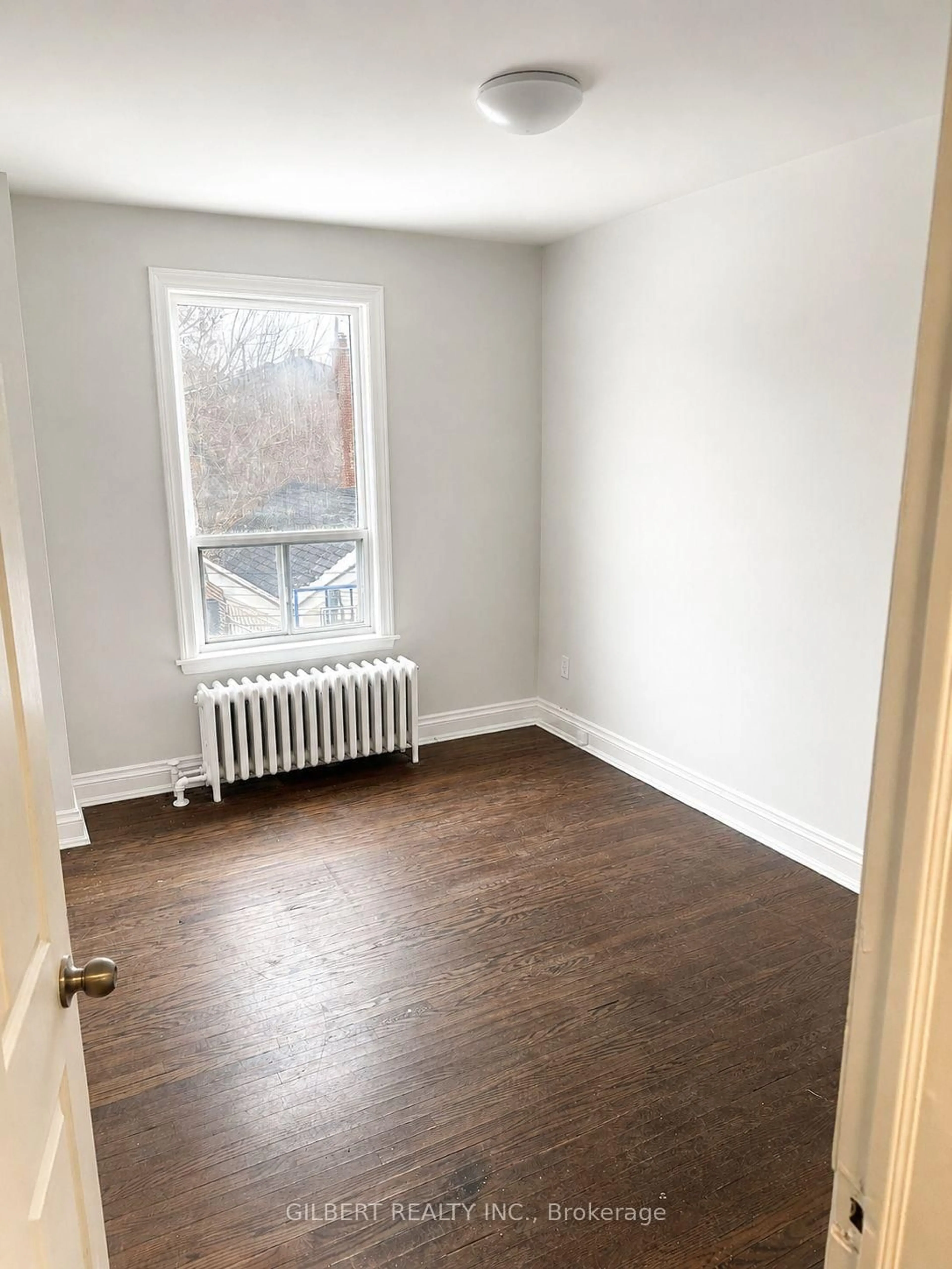 A pic of a room for 405 Westmount Ave, Toronto Ontario M6E 3N4