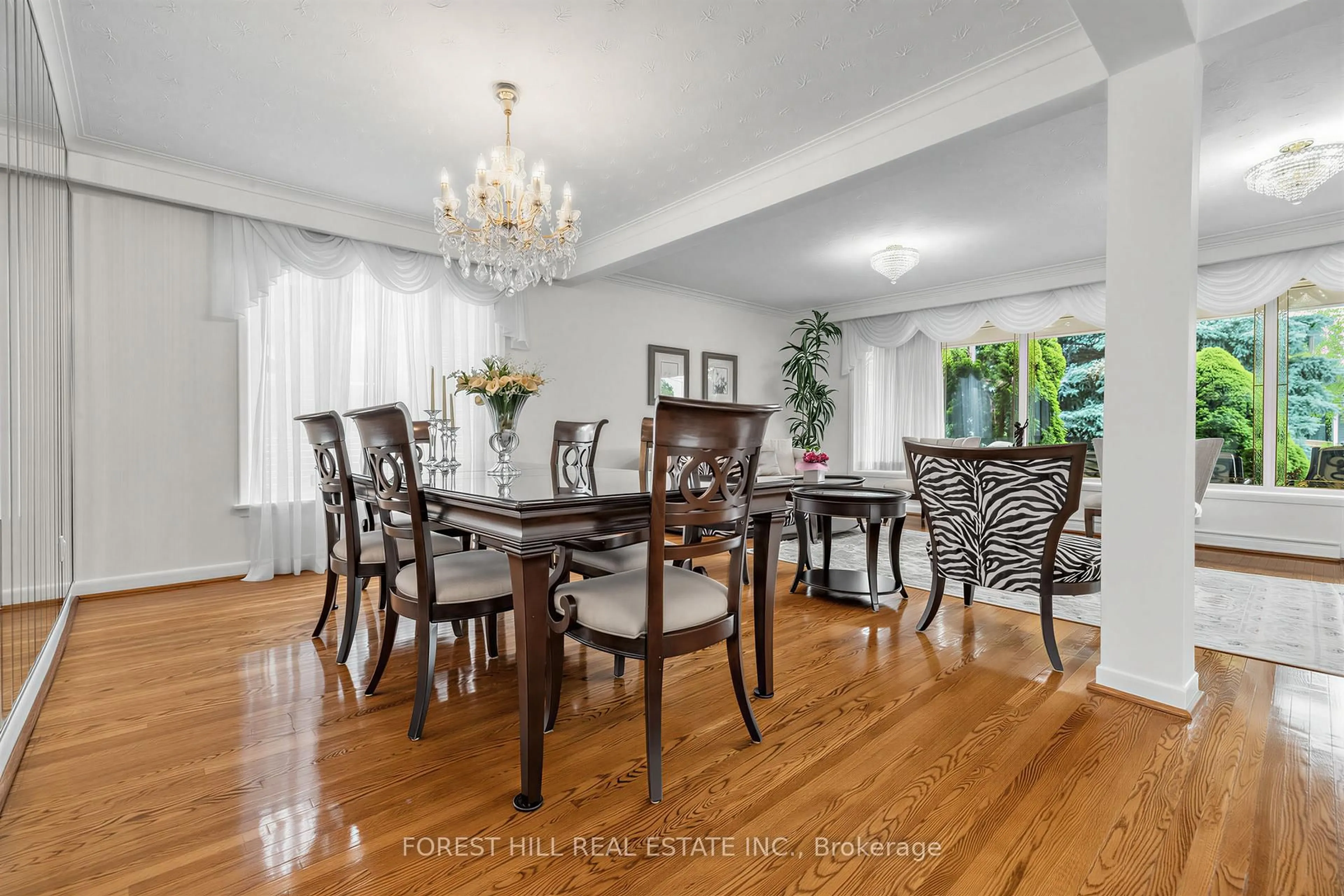Dining room, wood/laminate floor for 29 Foxwarren Dr, Toronto Ontario M2K 1L1