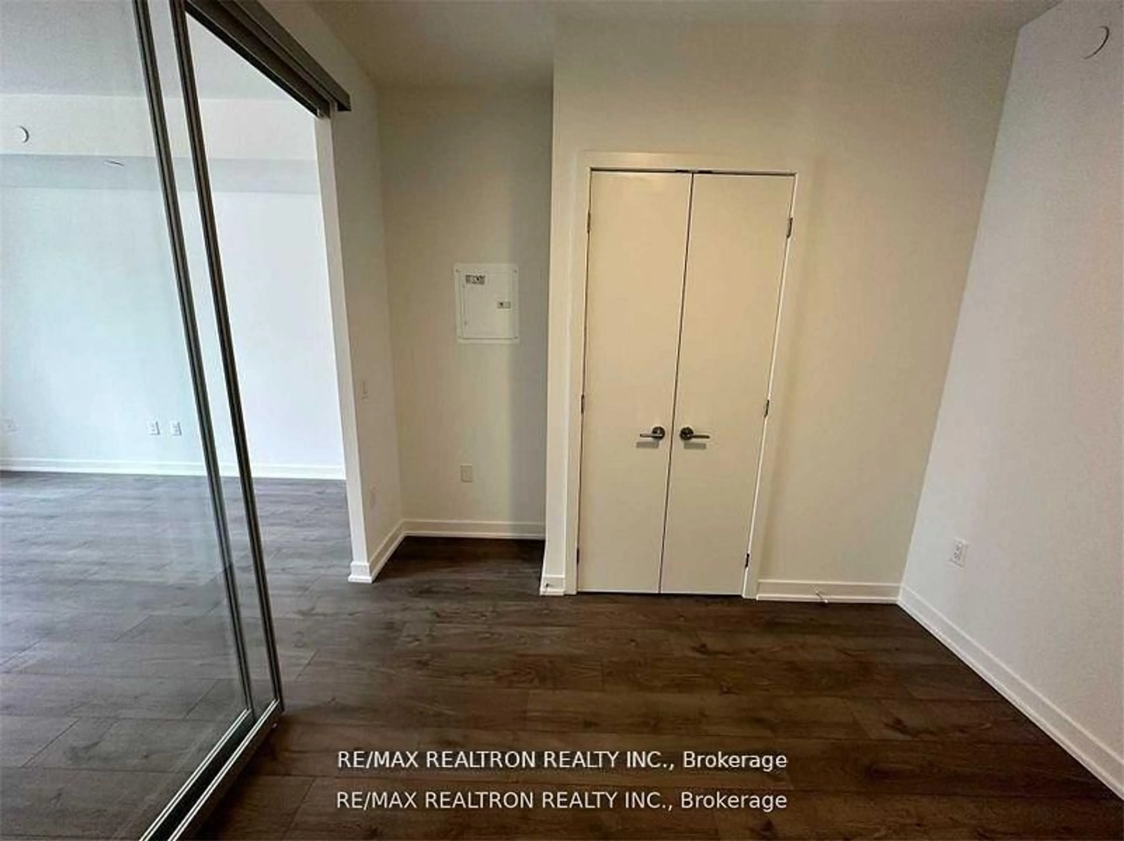 A pic of a room for 357 King St #1504, Toronto Ontario M5V 0S7