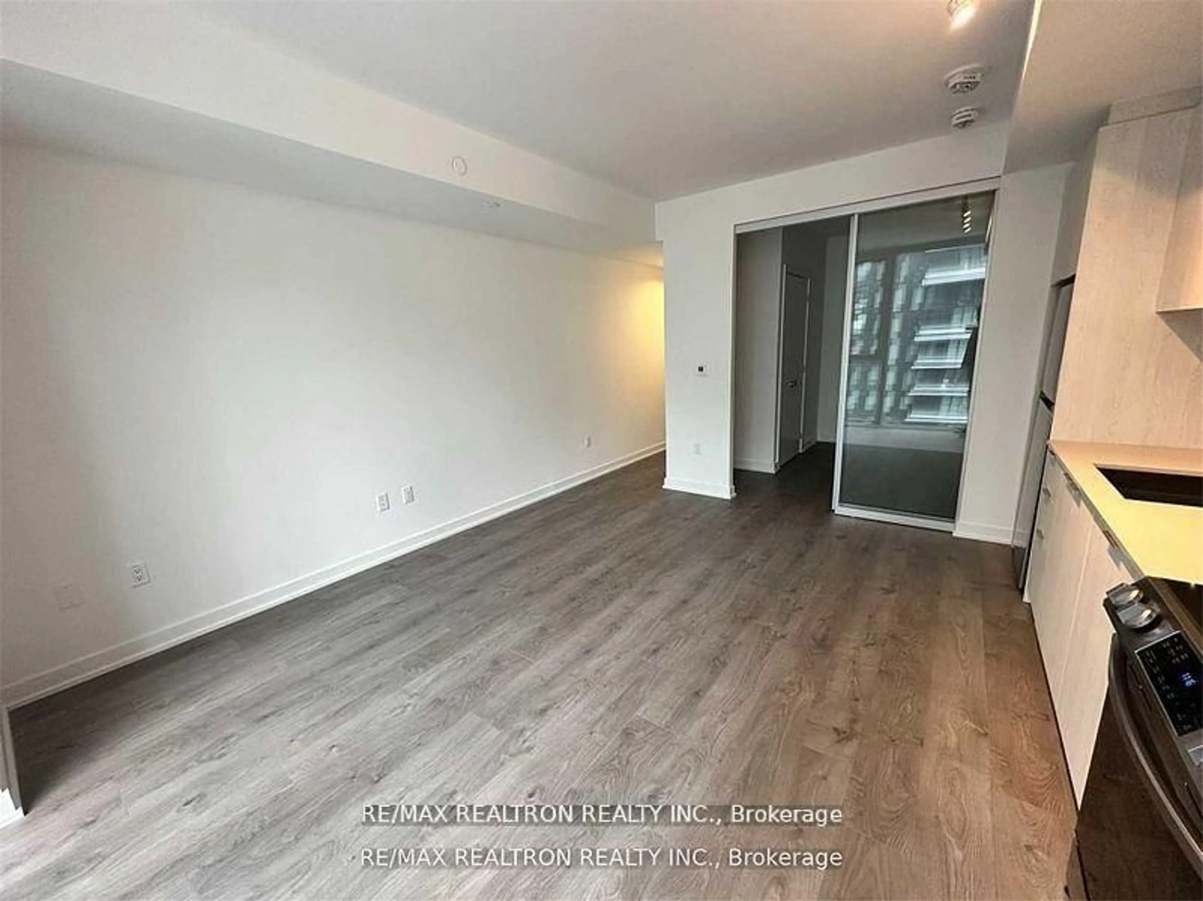 A pic of a room for 357 King St #1504, Toronto Ontario M5V 0S7