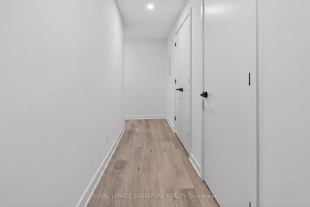 55 Charles St #4303, Toronto 3