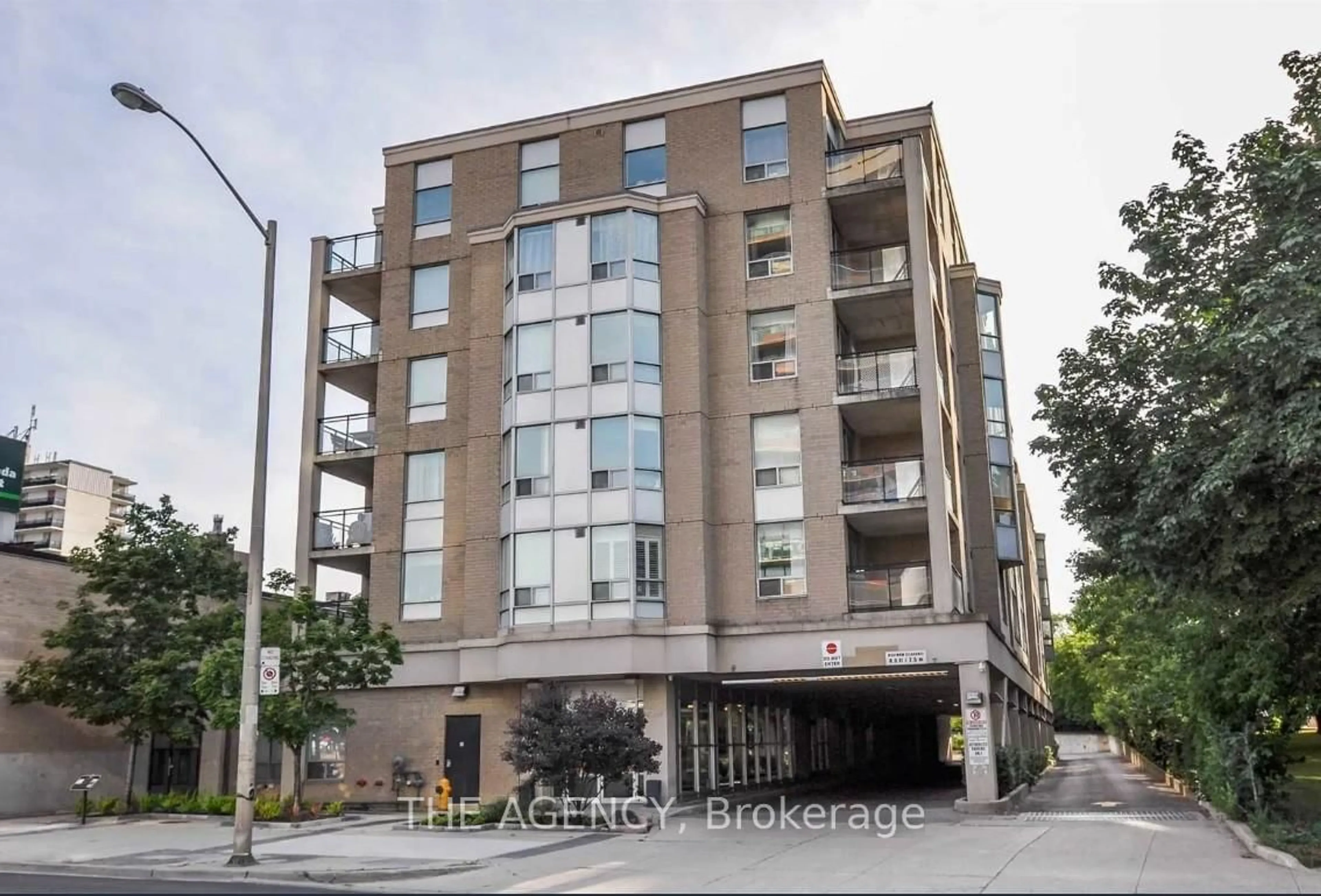 Unknown for 5940 Yonge St #207, Toronto Ontario M2M 4M6
