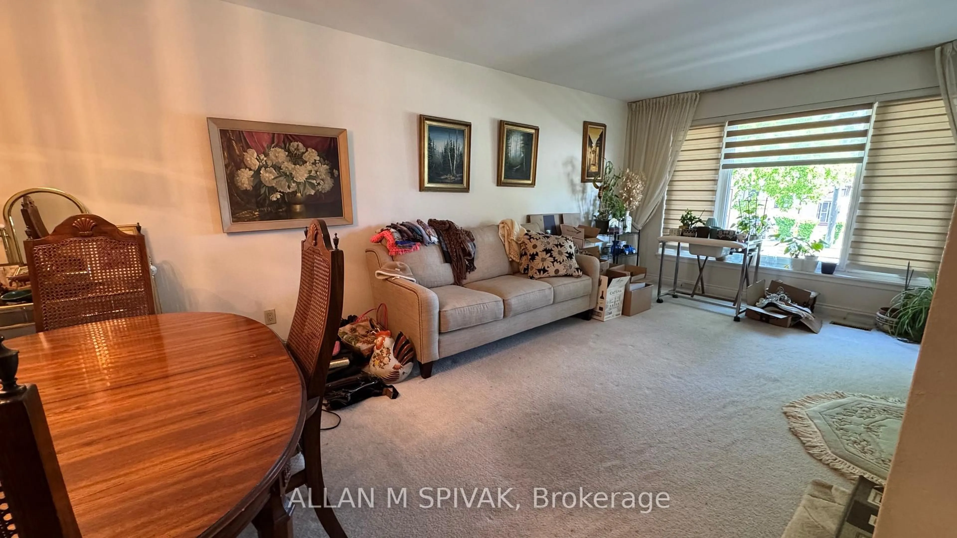 A pic of a room for 140 Chelmsford Ave, Toronto Ontario M2R 2W4