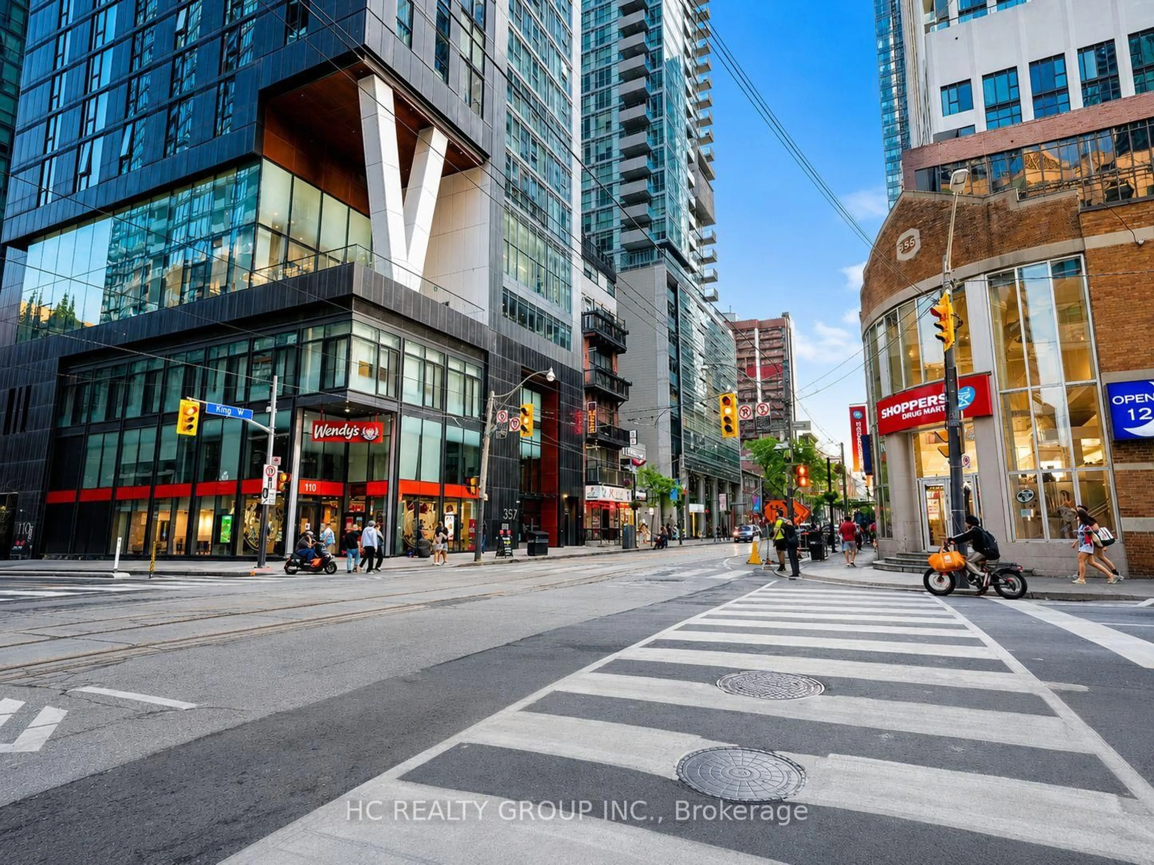 Unknown for 101 Peter St #3906, Toronto Ontario M5V 2G9