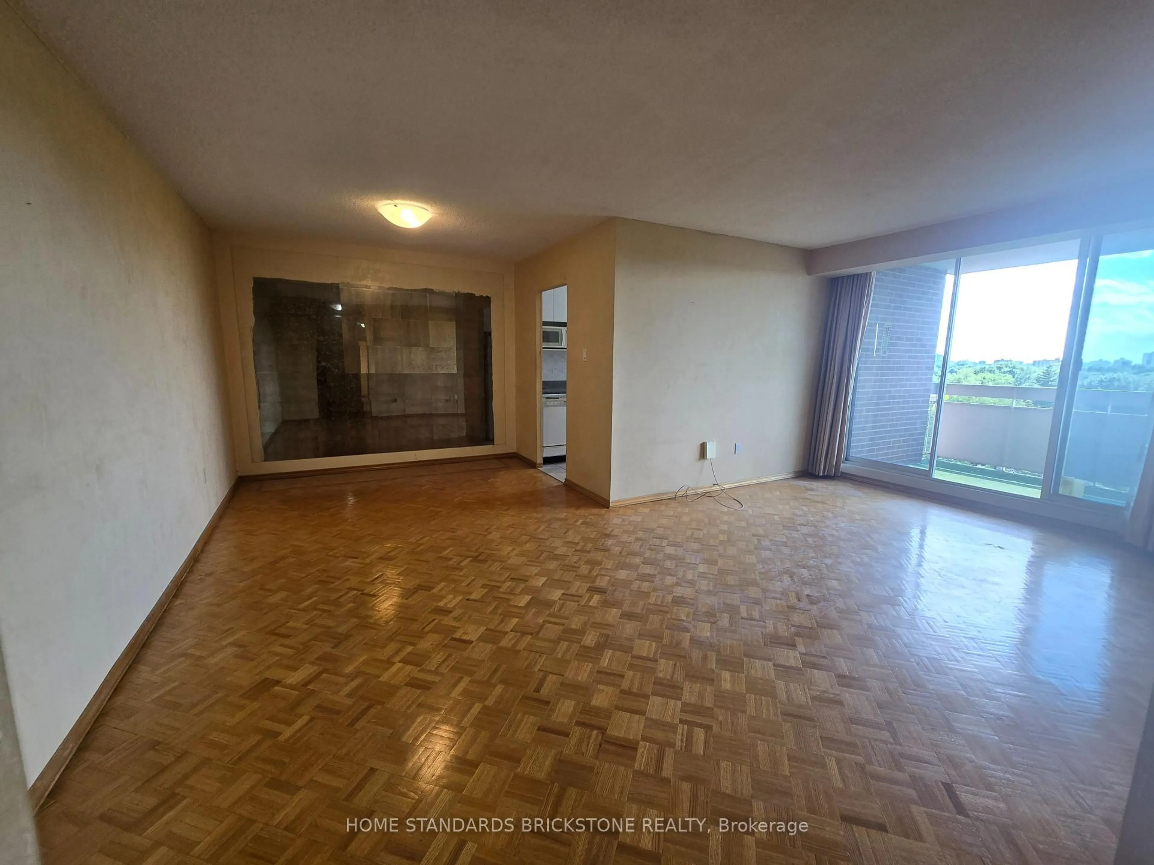 A pic of a room for 205 Hilda Ave #802, Toronto Ontario M2M 4B1