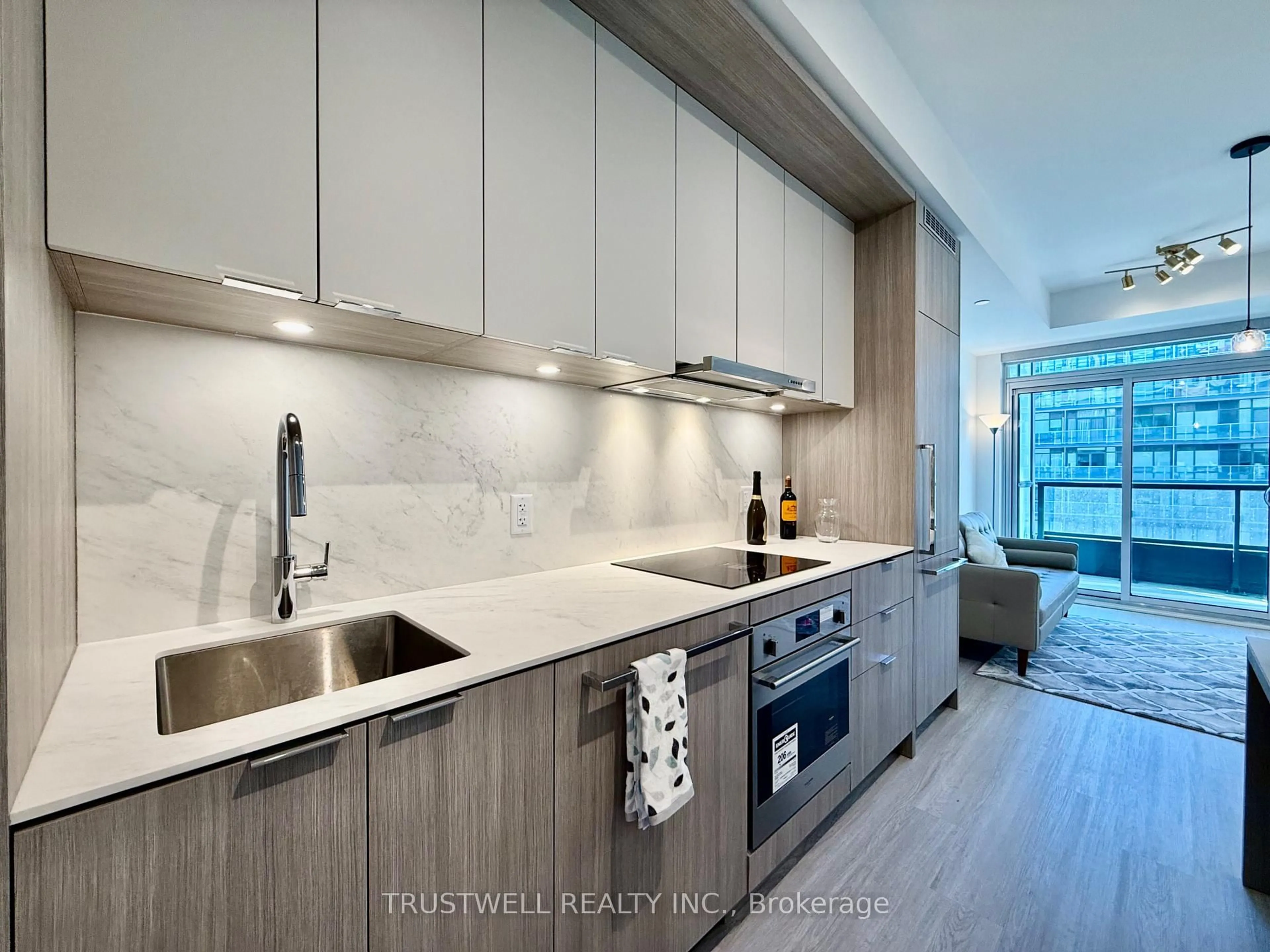 Contemporary kitchen, ceramic/tile floor for 6 Greenbriar Rd #503, Toronto Ontario M2K 0H6