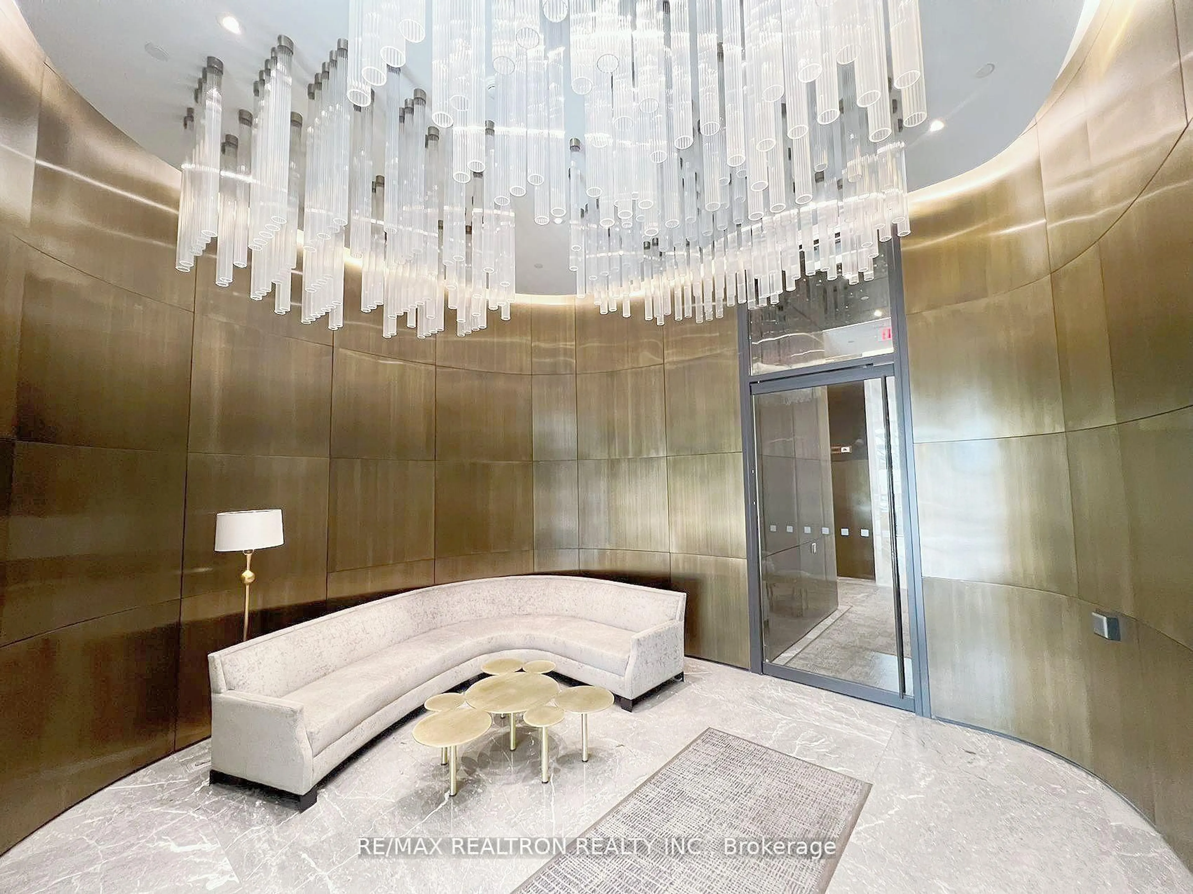 Indoor foyer for 200 Bloor St #2801, Toronto Ontario M5S 1T8