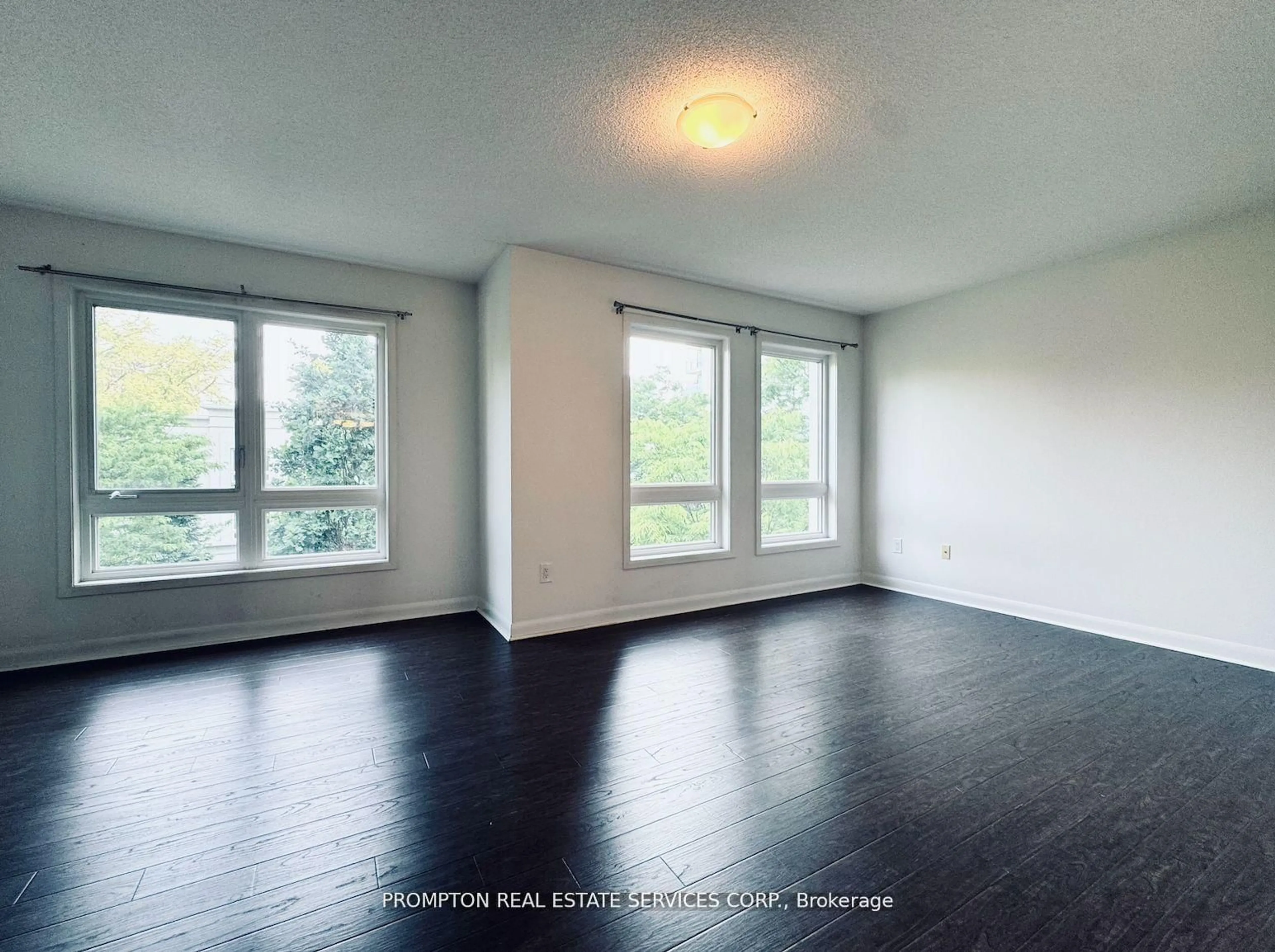 A pic of a room for 19 Anndale Dr #Th10, Toronto Ontario M2N 0H2