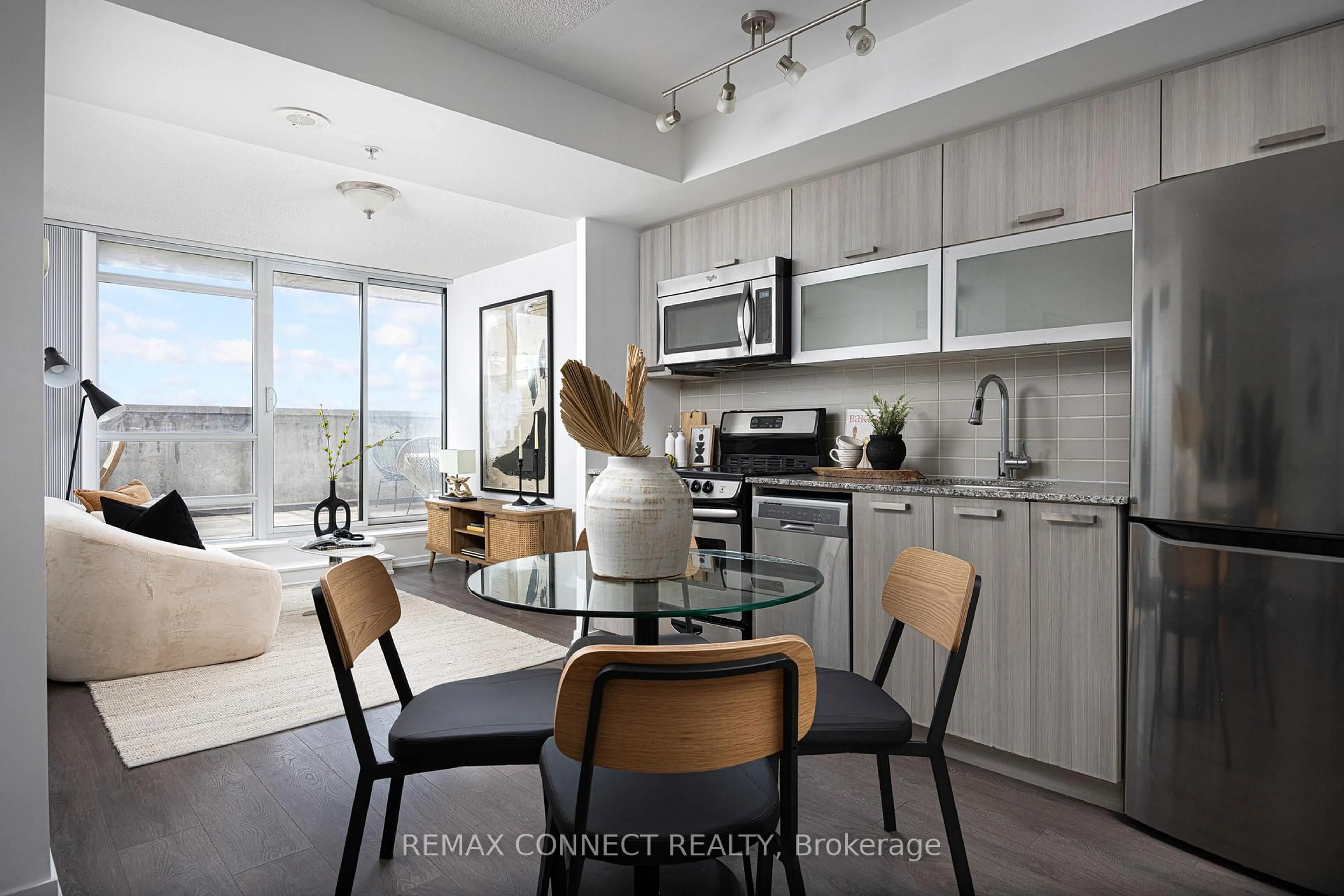 Open concept kitchen, unknown for 68 Abell St #923, Toronto Ontario M6J 0B1