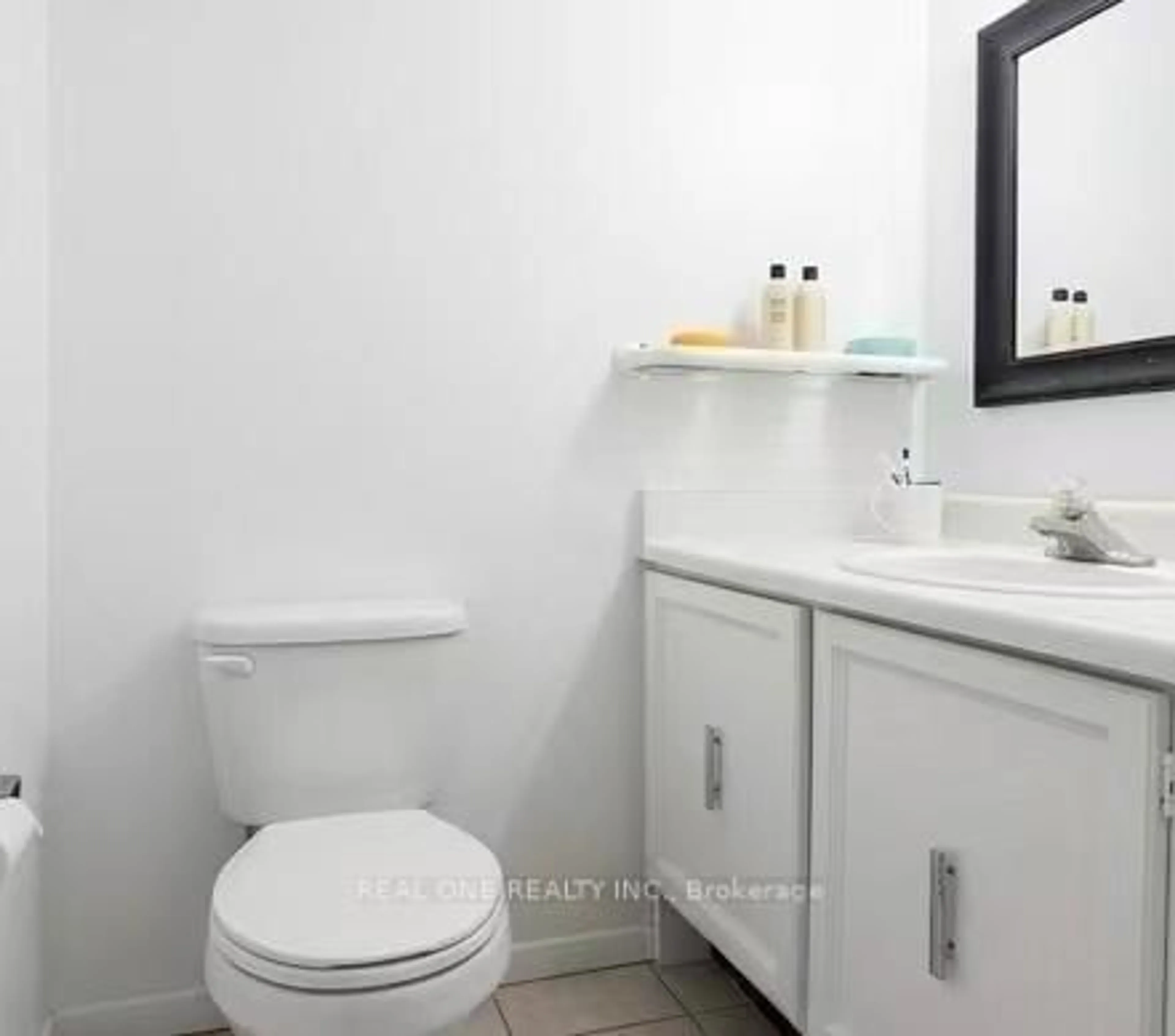 Standard bathroom, unknown for 25 Pebble Bywy #41, Toronto Ontario M2H 3J6