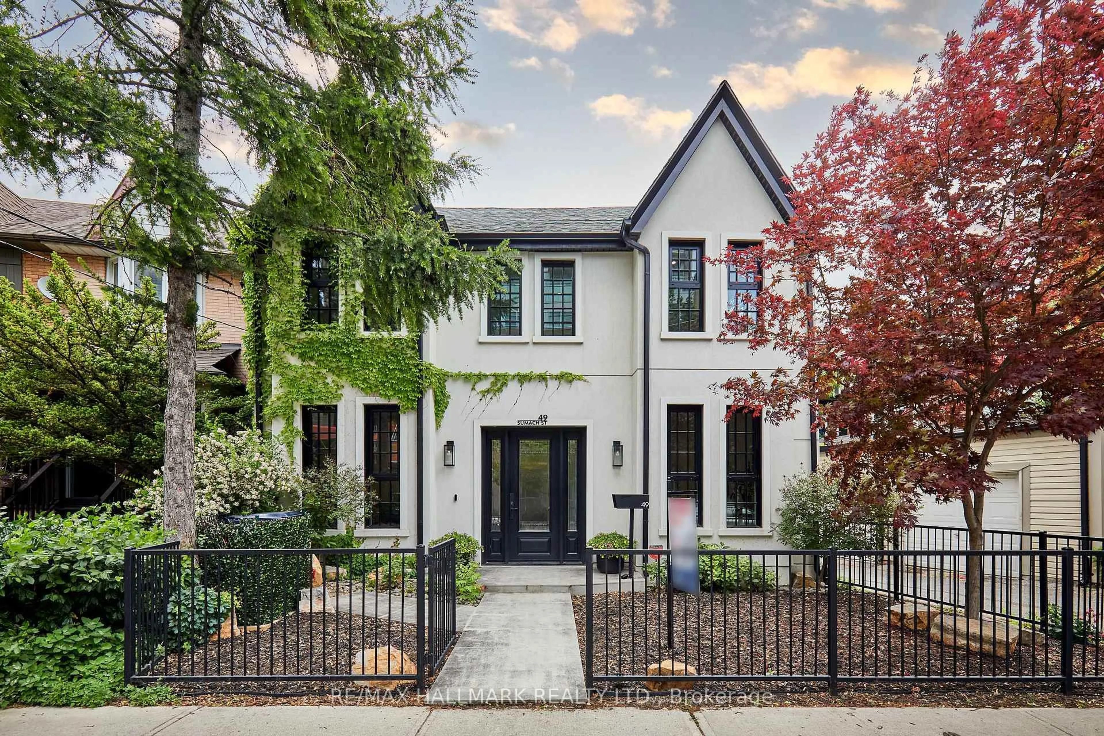 Home with brick exterior material, street for 49 Sumach St, Toronto Ontario M5A 3J6