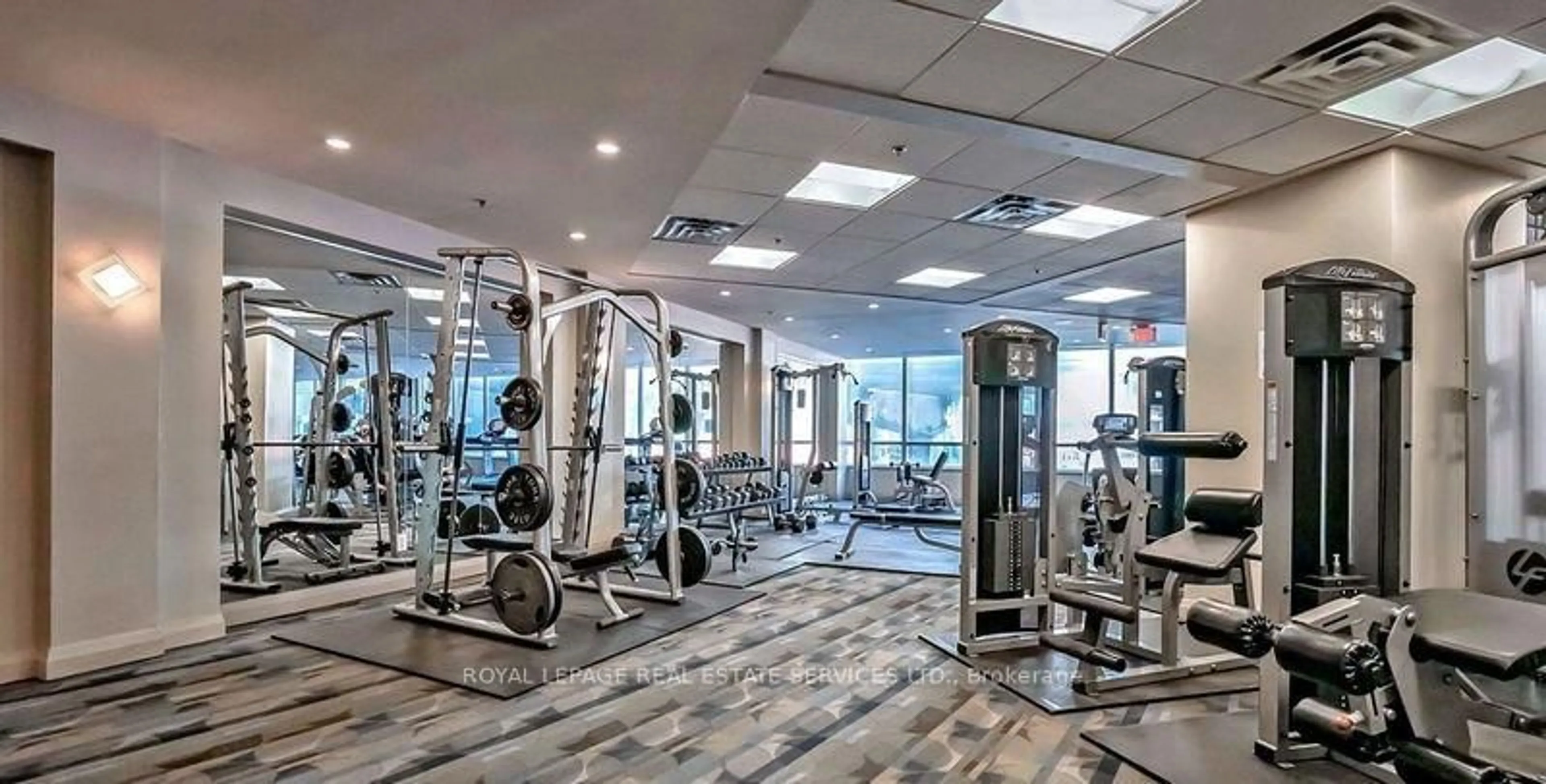 Gym or fitness room for 18 Harbour St #1204, Toronto Ontario M5J 2Z6