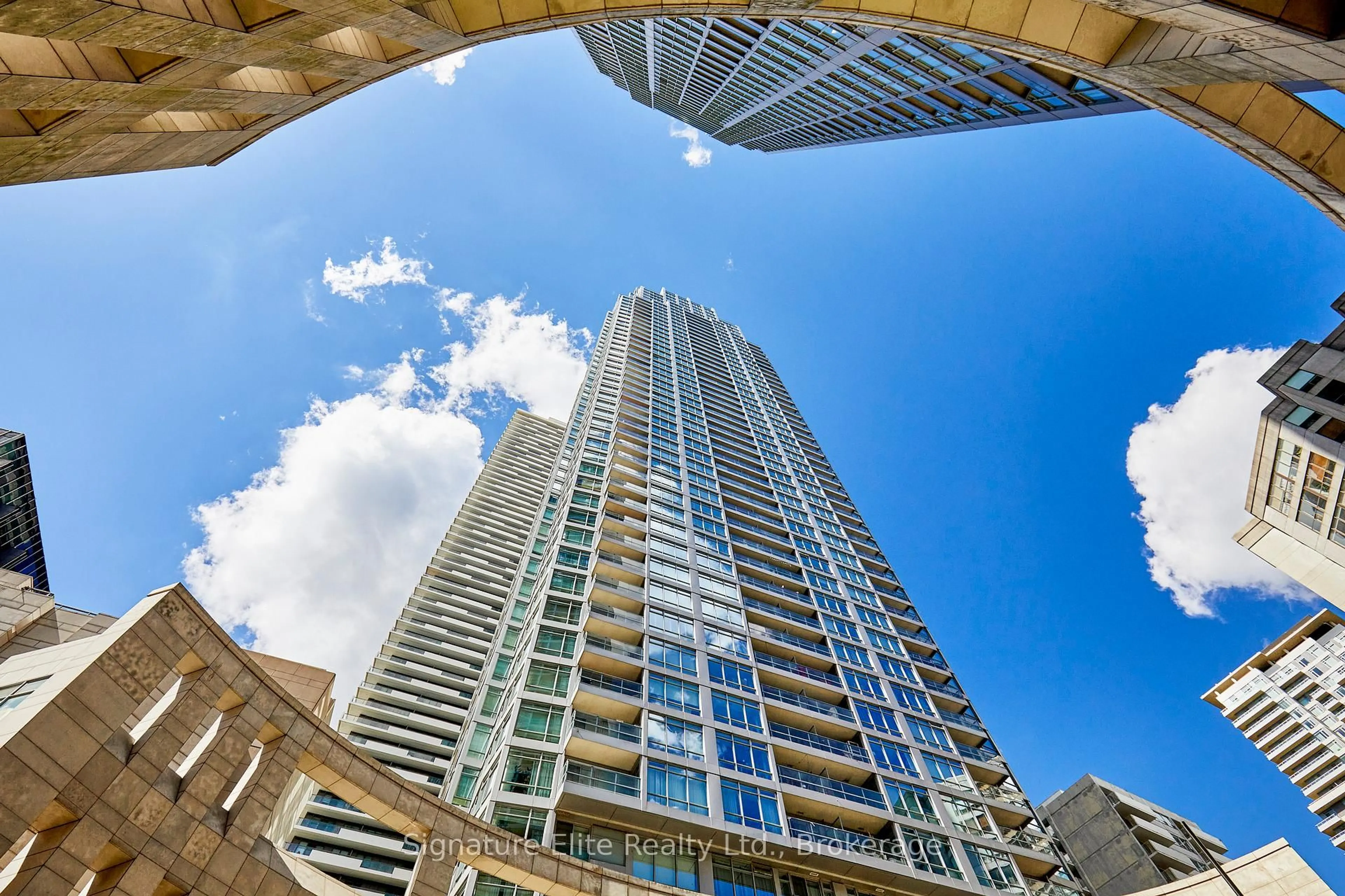 Unknown for 2191 Yonge St #3209, Toronto Ontario M4S 3H8