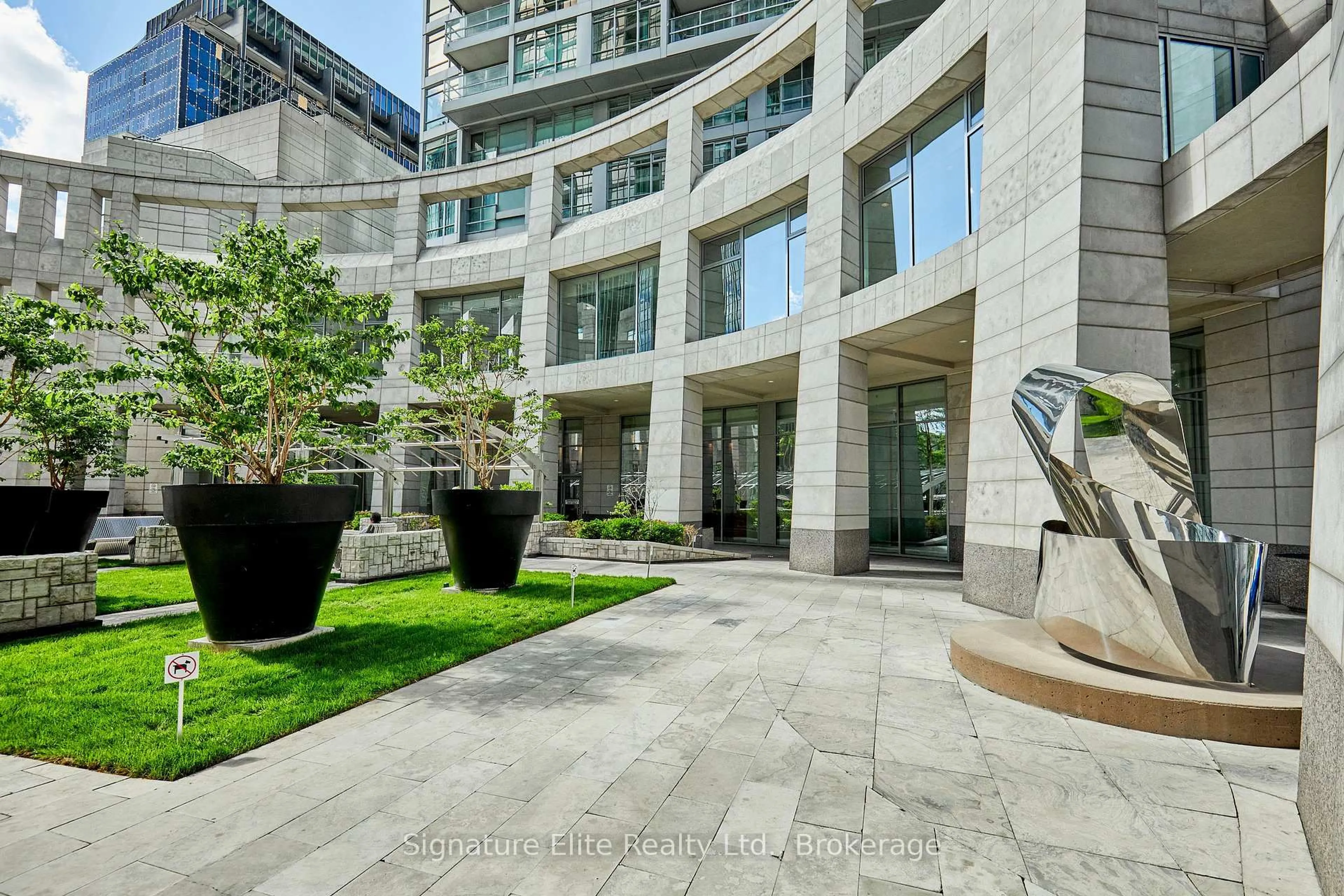 Unknown for 2191 Yonge St #3209, Toronto Ontario M4S 3H8