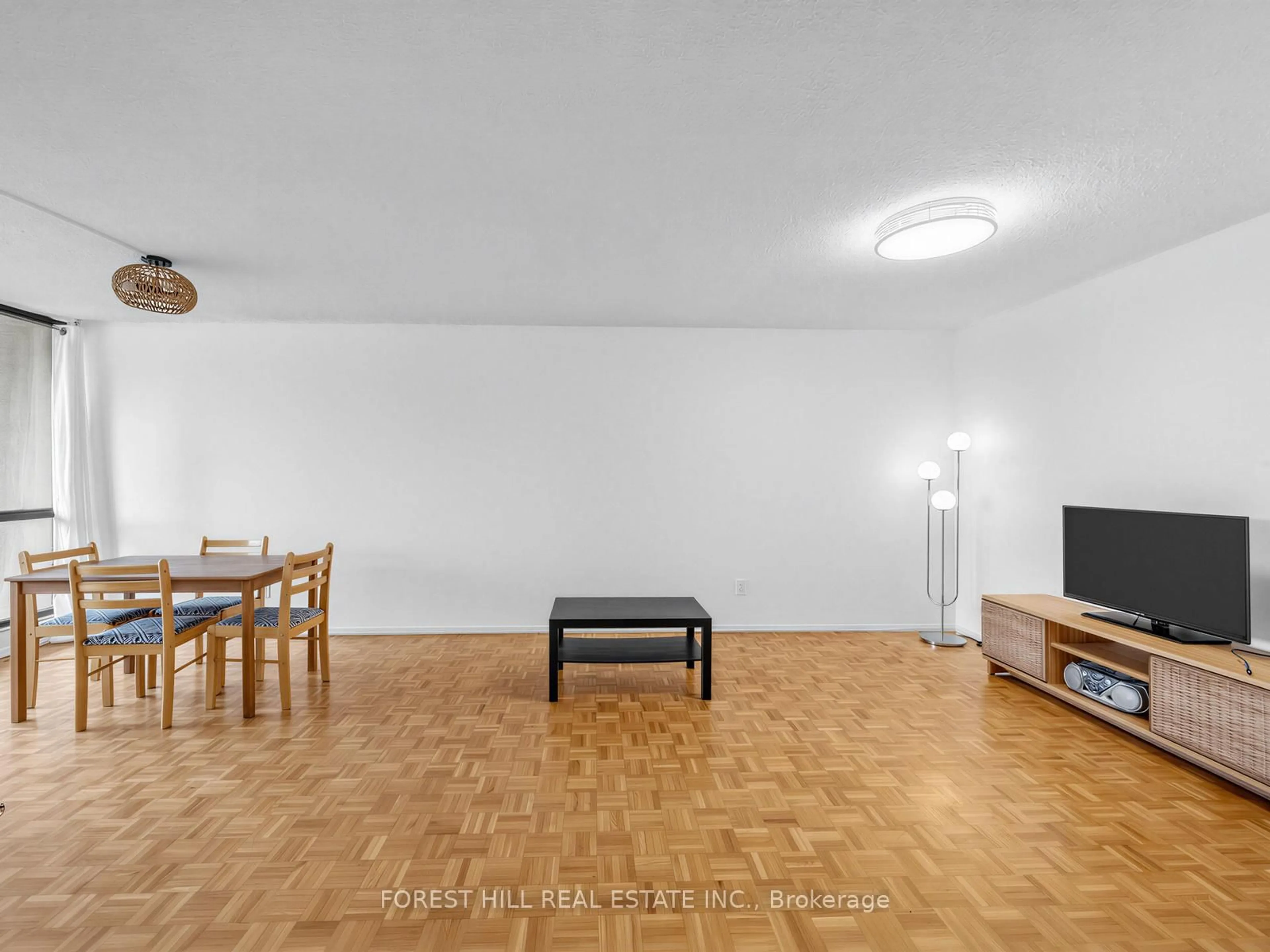 Living room with furniture, unknown for 53 McCaul St #446, Toronto Ontario M5T 2W9