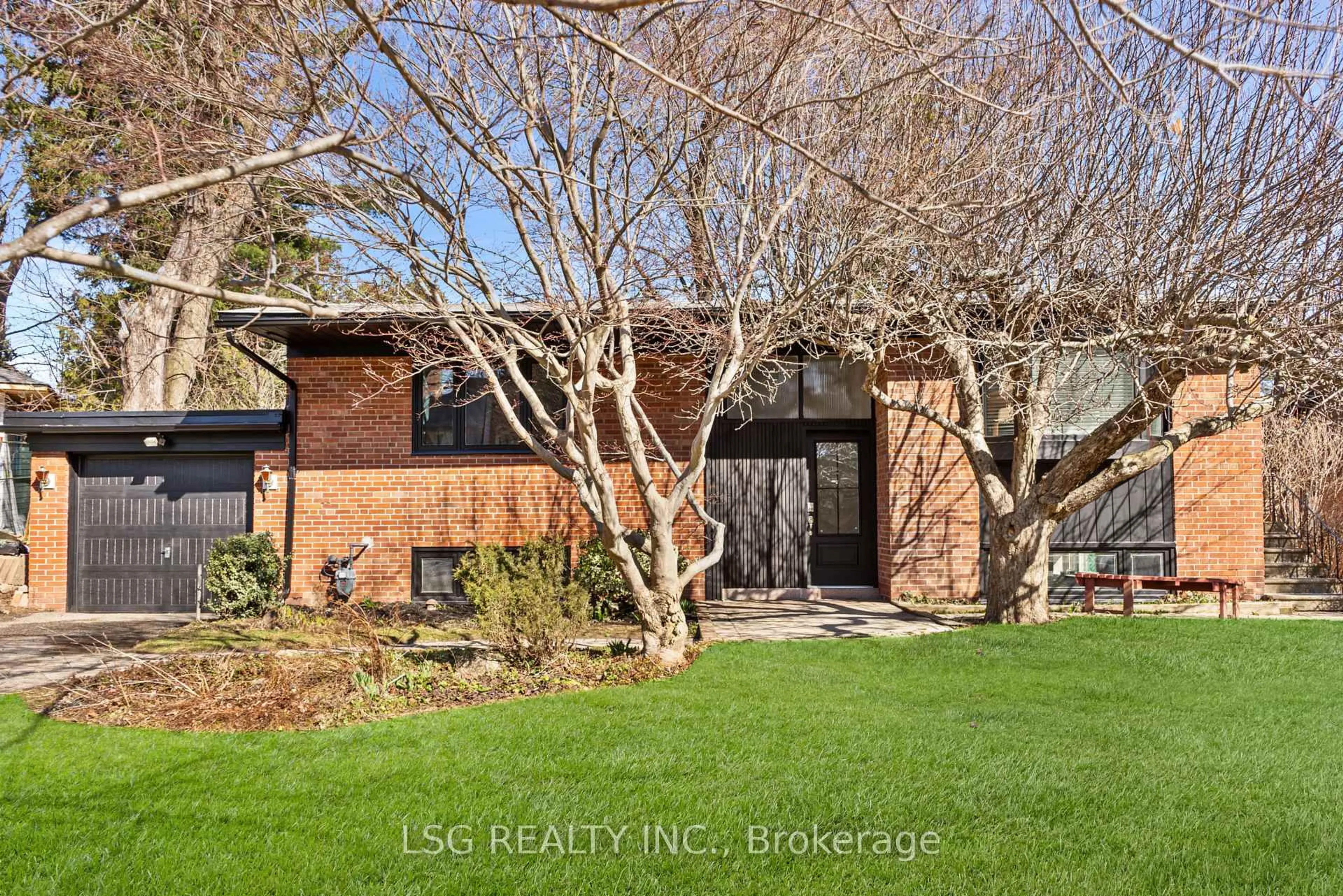 Home with brick exterior material, unknown for 26 Grangemill Cres, Toronto Ontario M3B 2J2
