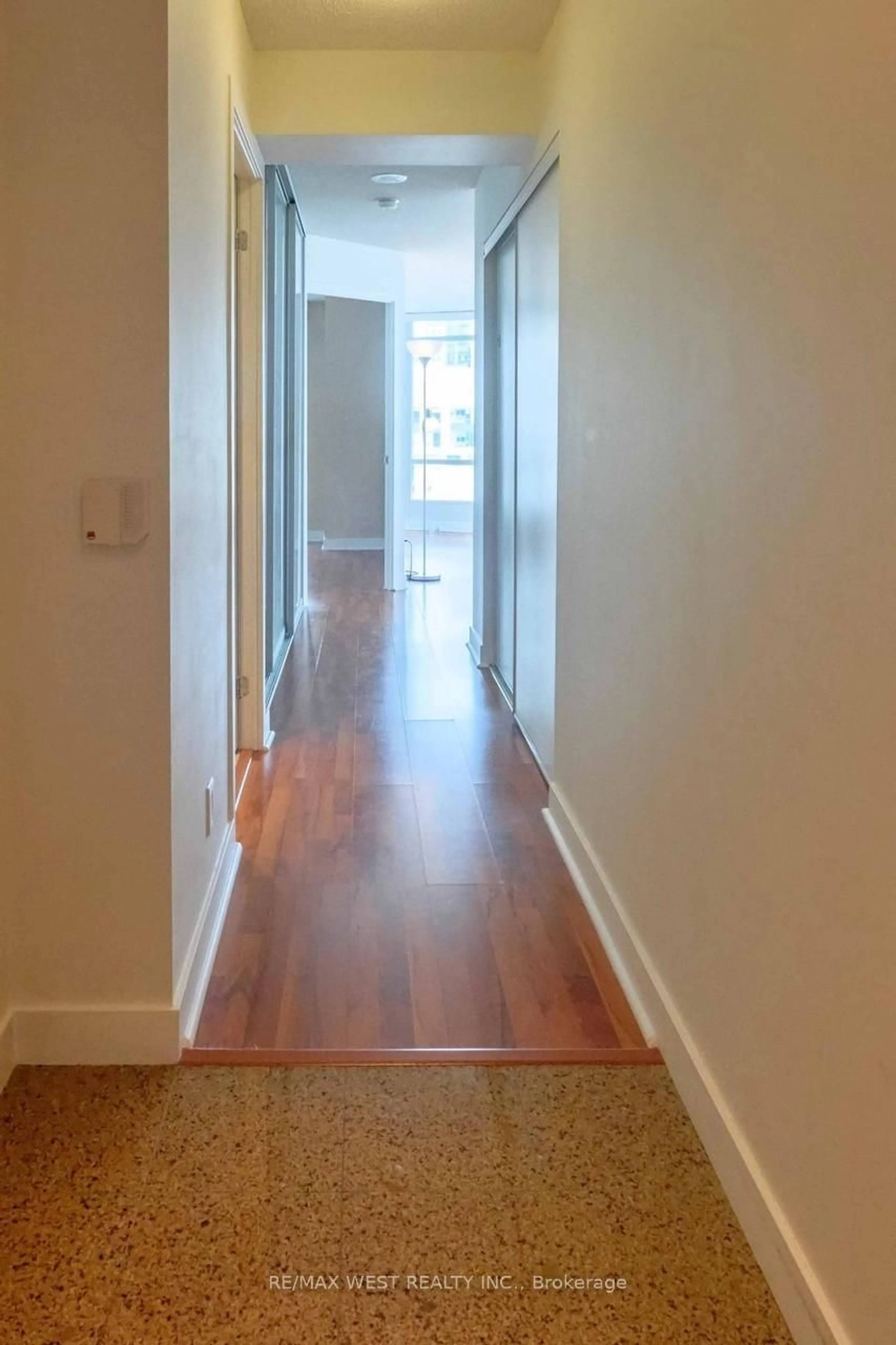 A pic of a room for 373 Front St #2509, Toronto Ontario M5V 3R7