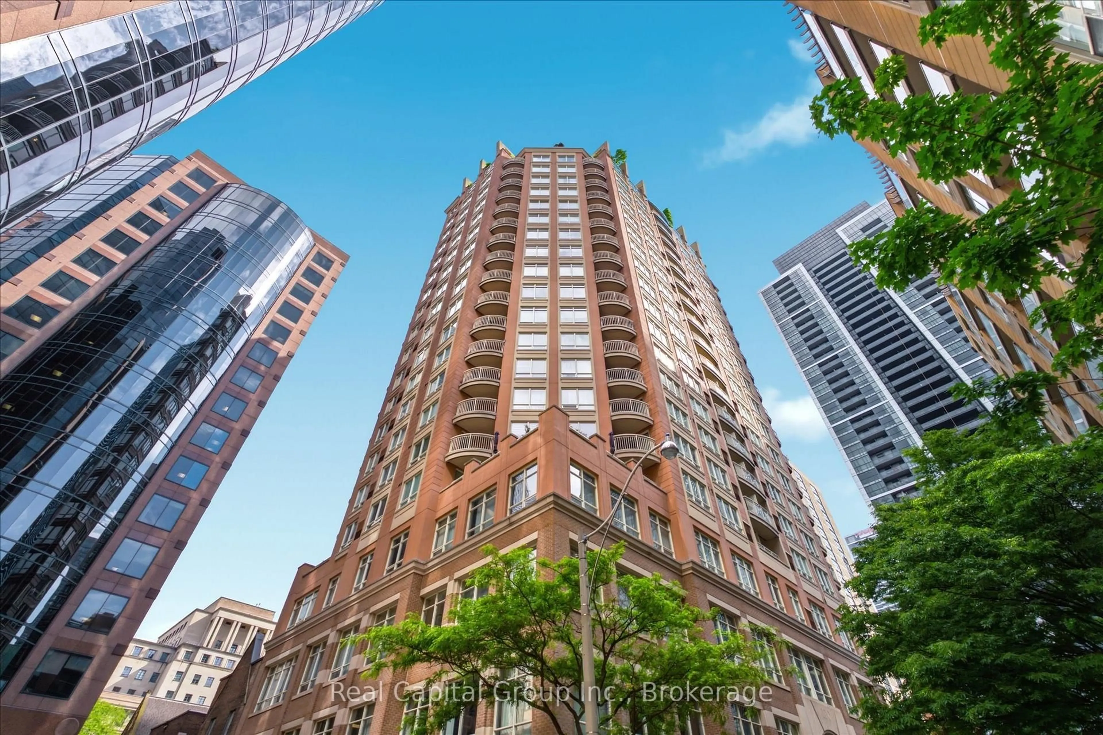Unknown for 100 Hayden St #705, Toronto Ontario M4Y 3C7