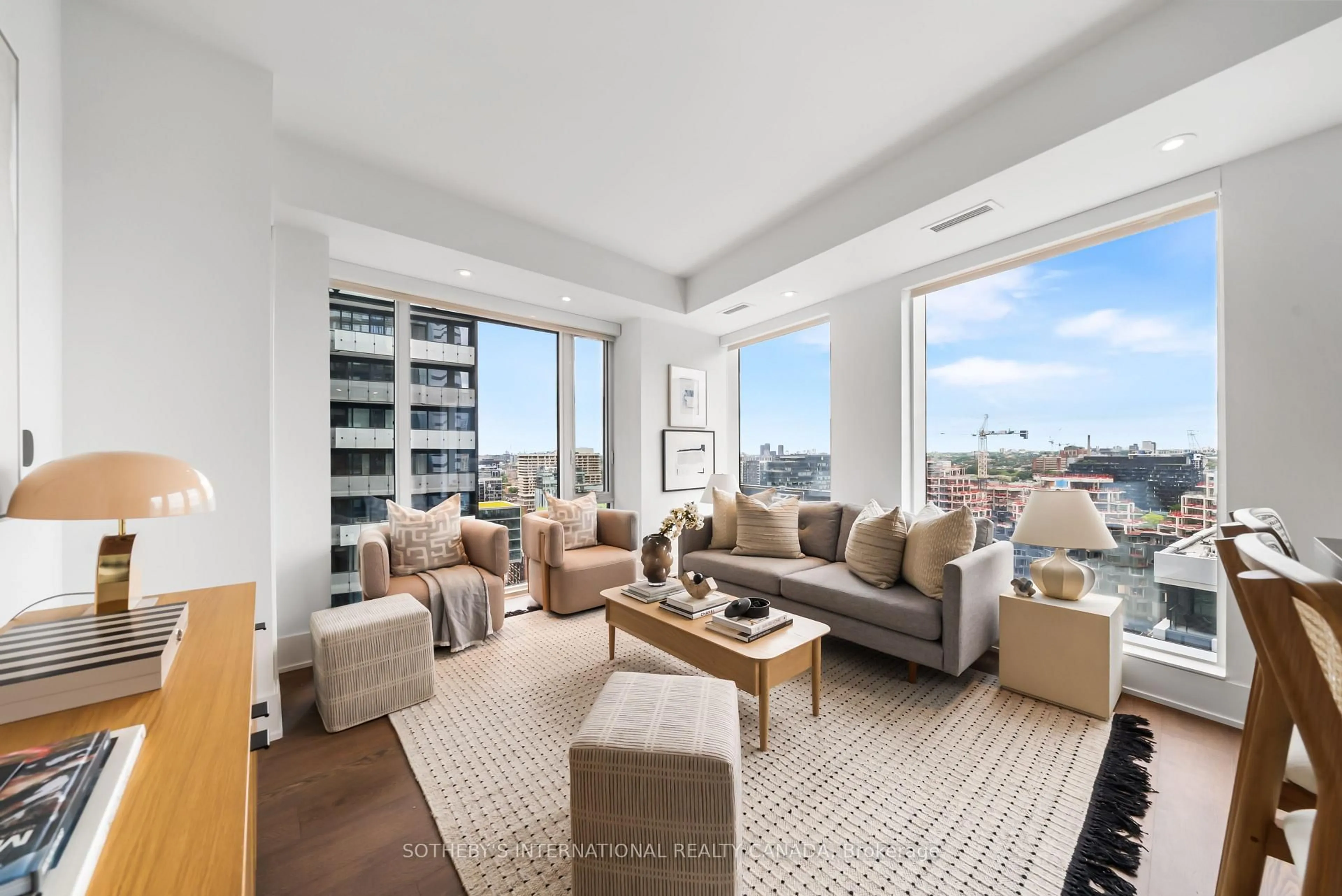 Living room with furniture, unknown for 470 Front St #1505, Toronto Ontario M5V 0K5