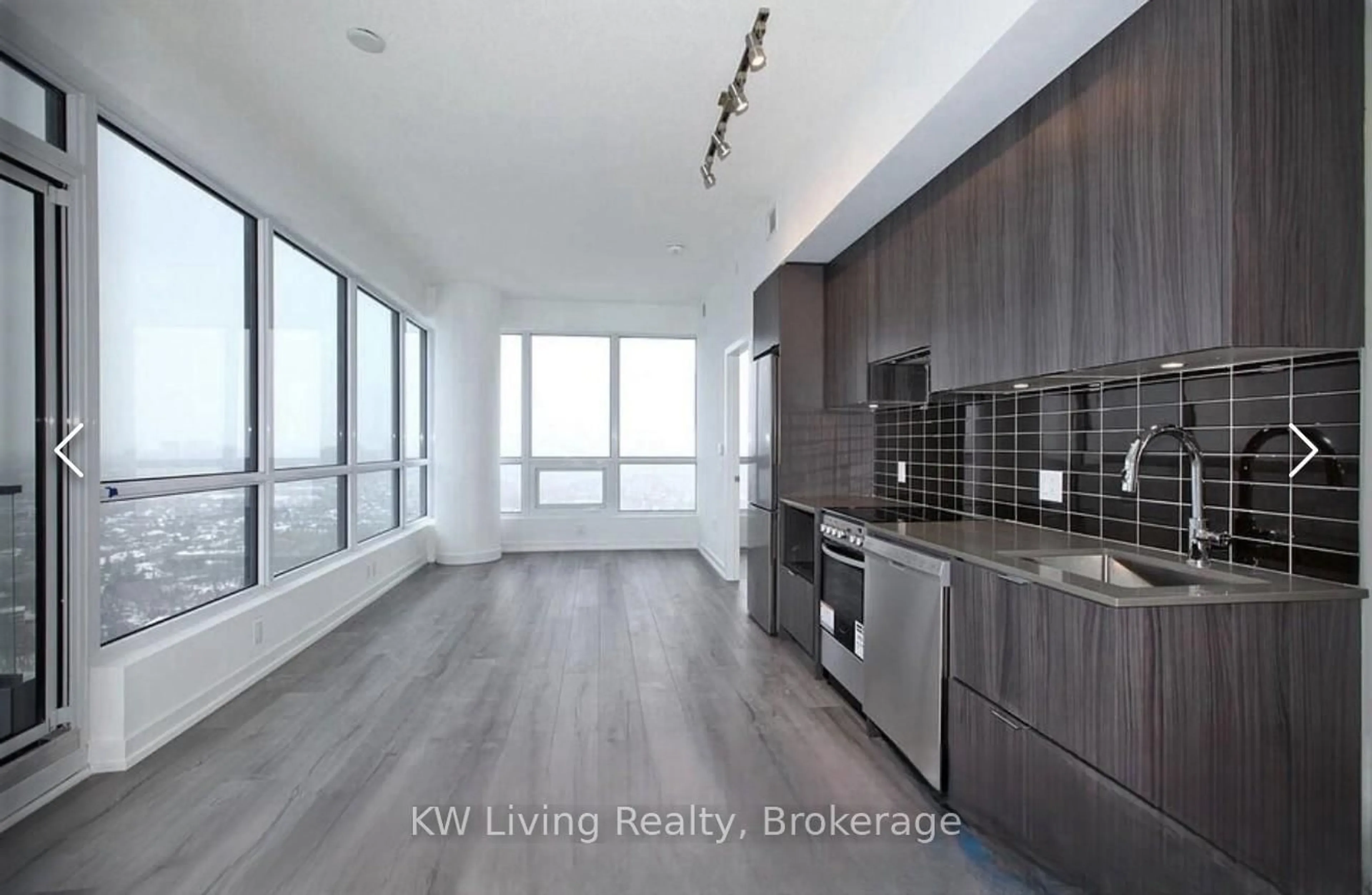 Unknown for 395 Bloor St #3504, Toronto Ontario M4W 0B4