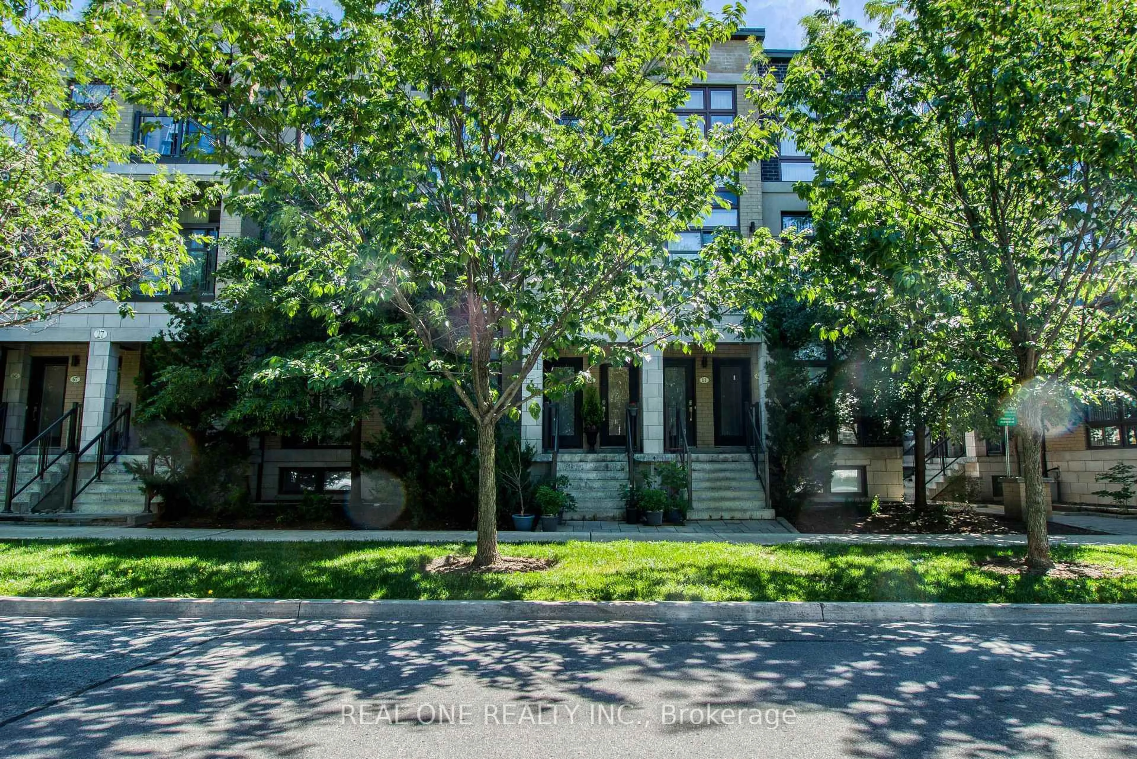 Unknown for 27 Eldora Ave #63, Toronto Ontario M2M 1R3