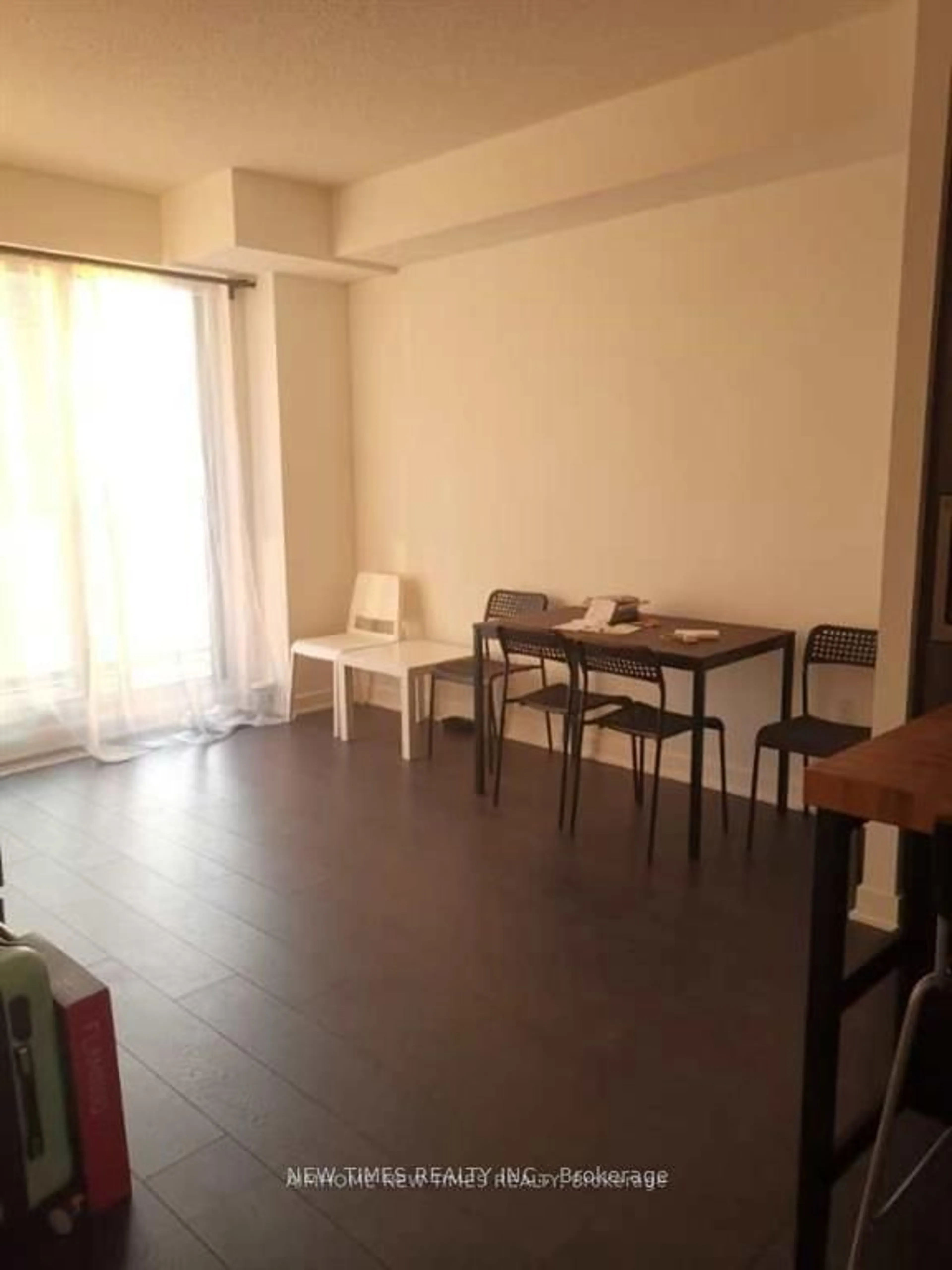 A pic of a room for 125 blue jays Way #2503, Toronto Ontario M5V 0N5