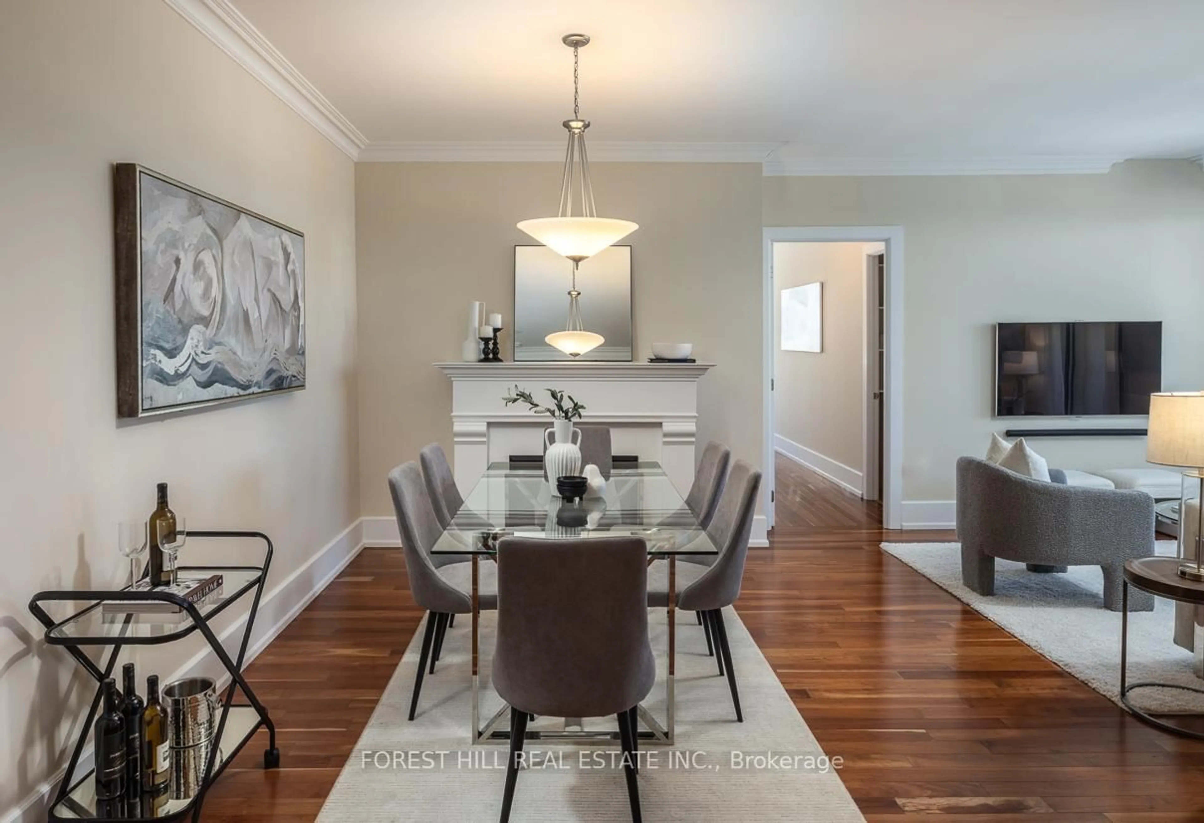 Dining room, wood/laminate floor for 662 Sheppard Ave #906C, Toronto Ontario M2K 3E6