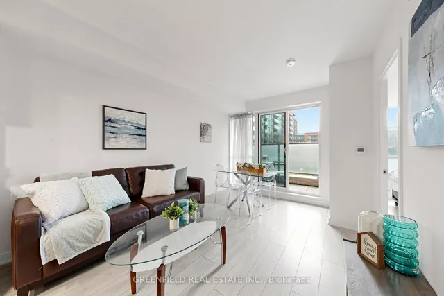 31 Tippett Rd #333, Toronto 2
