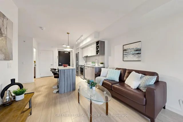 31 Tippett Rd #333, Toronto 4
