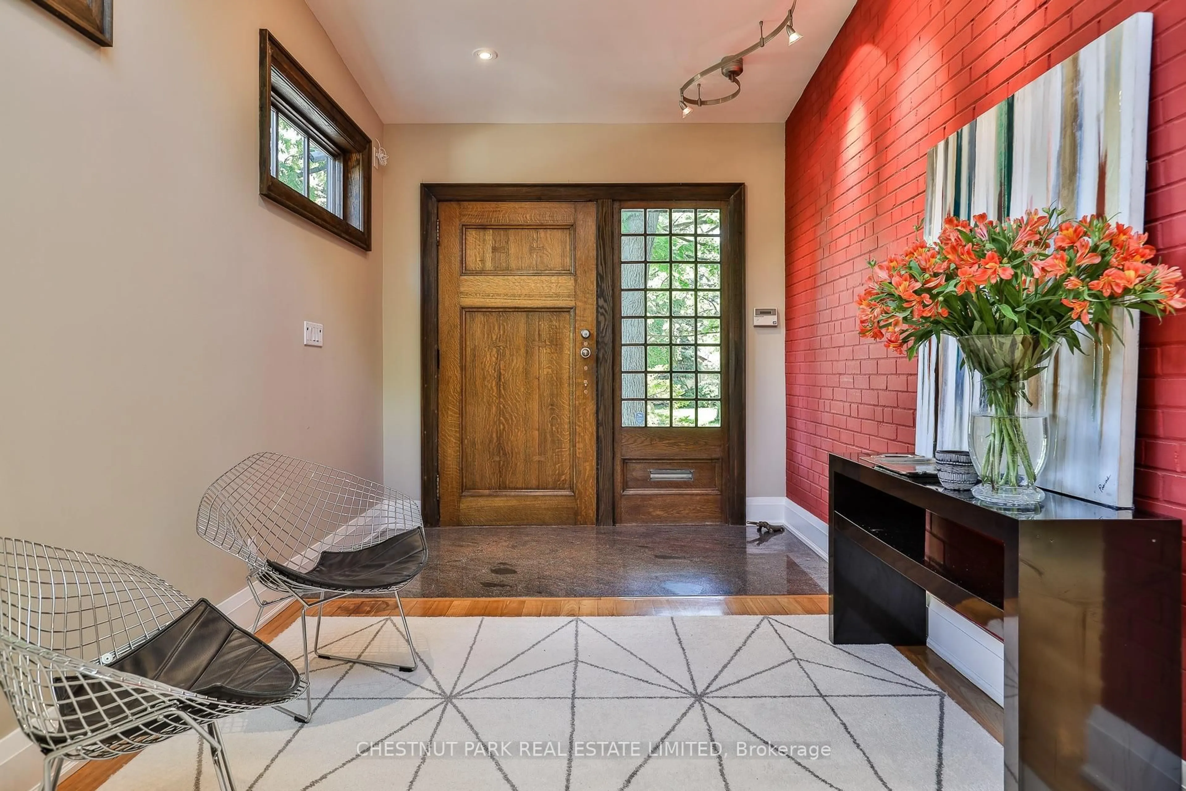 Indoor entryway for 41 Hurlingham Cres, Toronto Ontario M3B 2P9