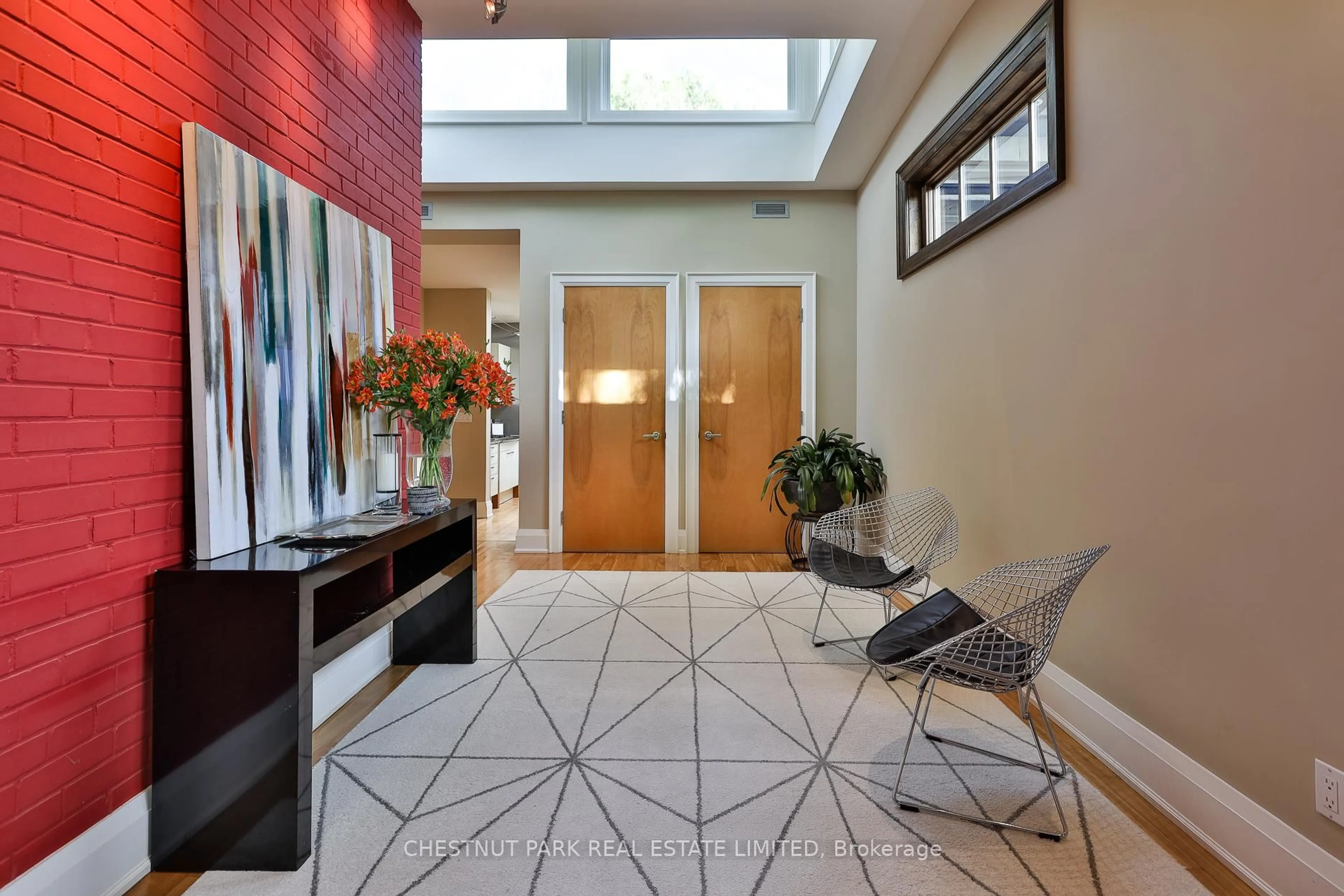 Indoor foyer for 41 Hurlingham Cres, Toronto Ontario M3B 2P9